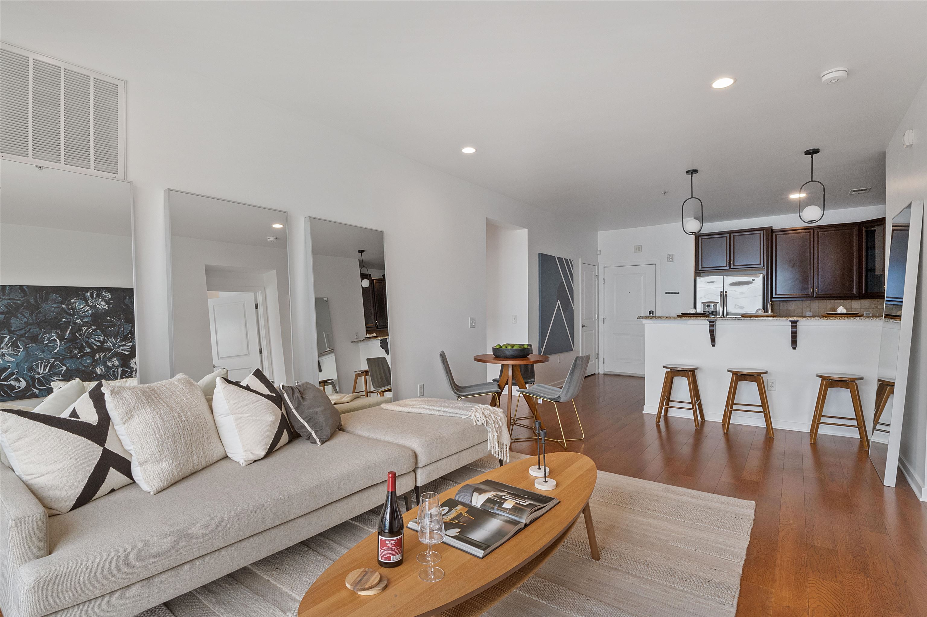 443 2ND ST Unit: 411