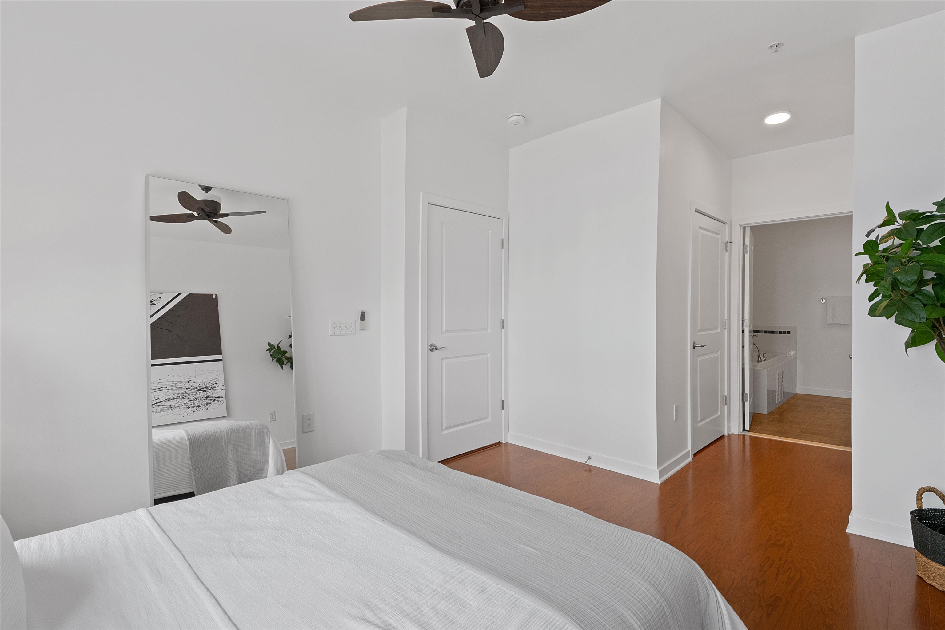 443 2ND ST Unit: 411