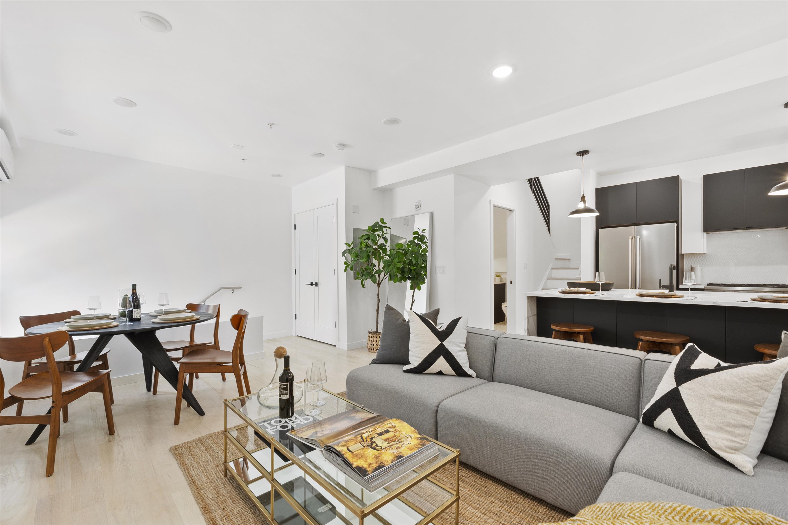 308 4TH ST Unit: Townhouse No. 3