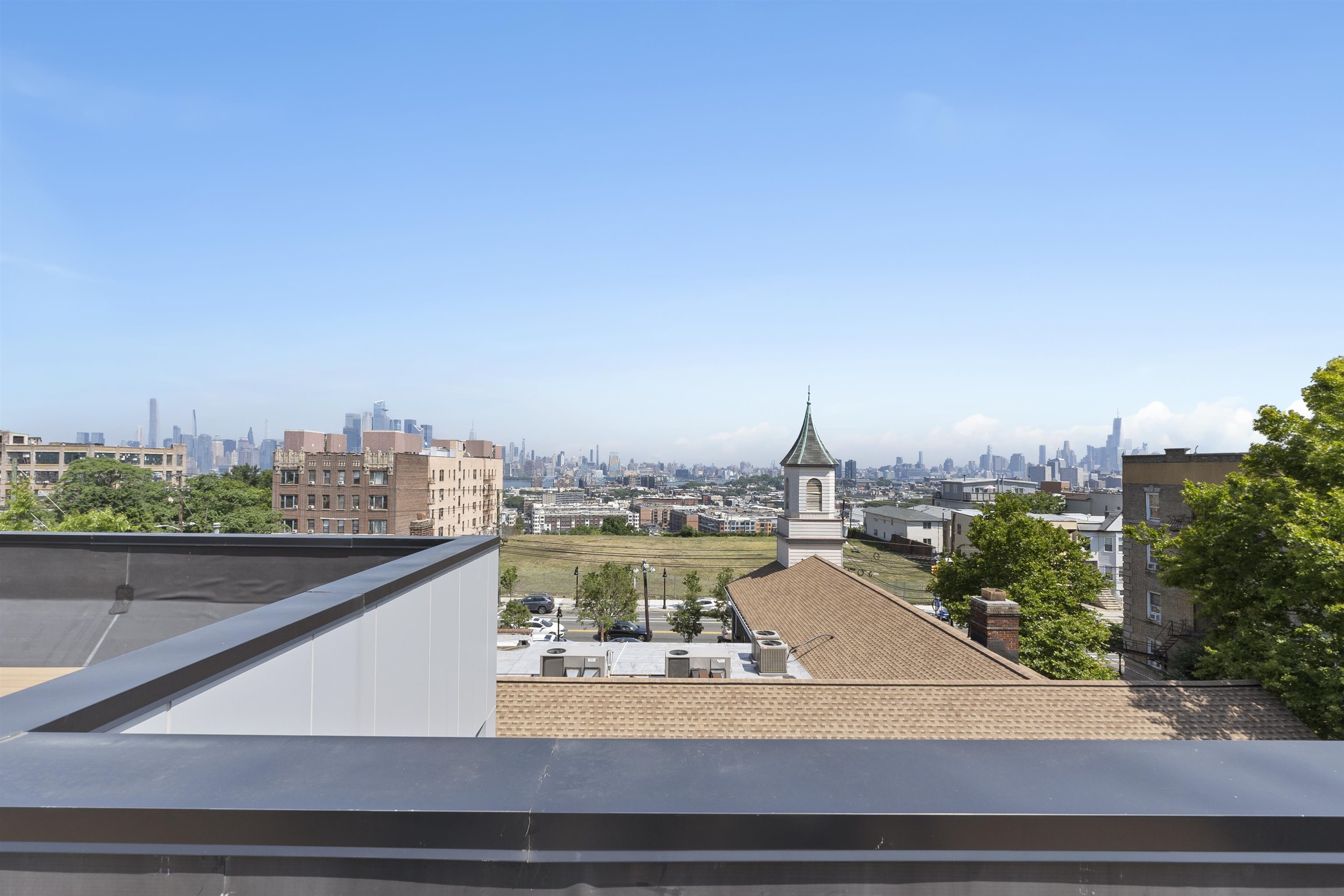 308 4TH ST Unit: Townhouse No. 3