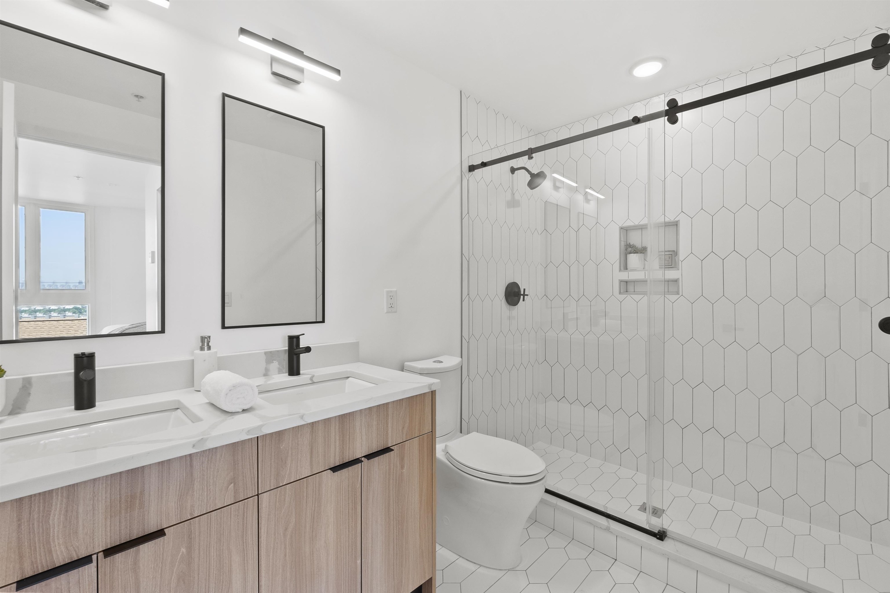 308 4TH ST Unit: Townhouse No. 3