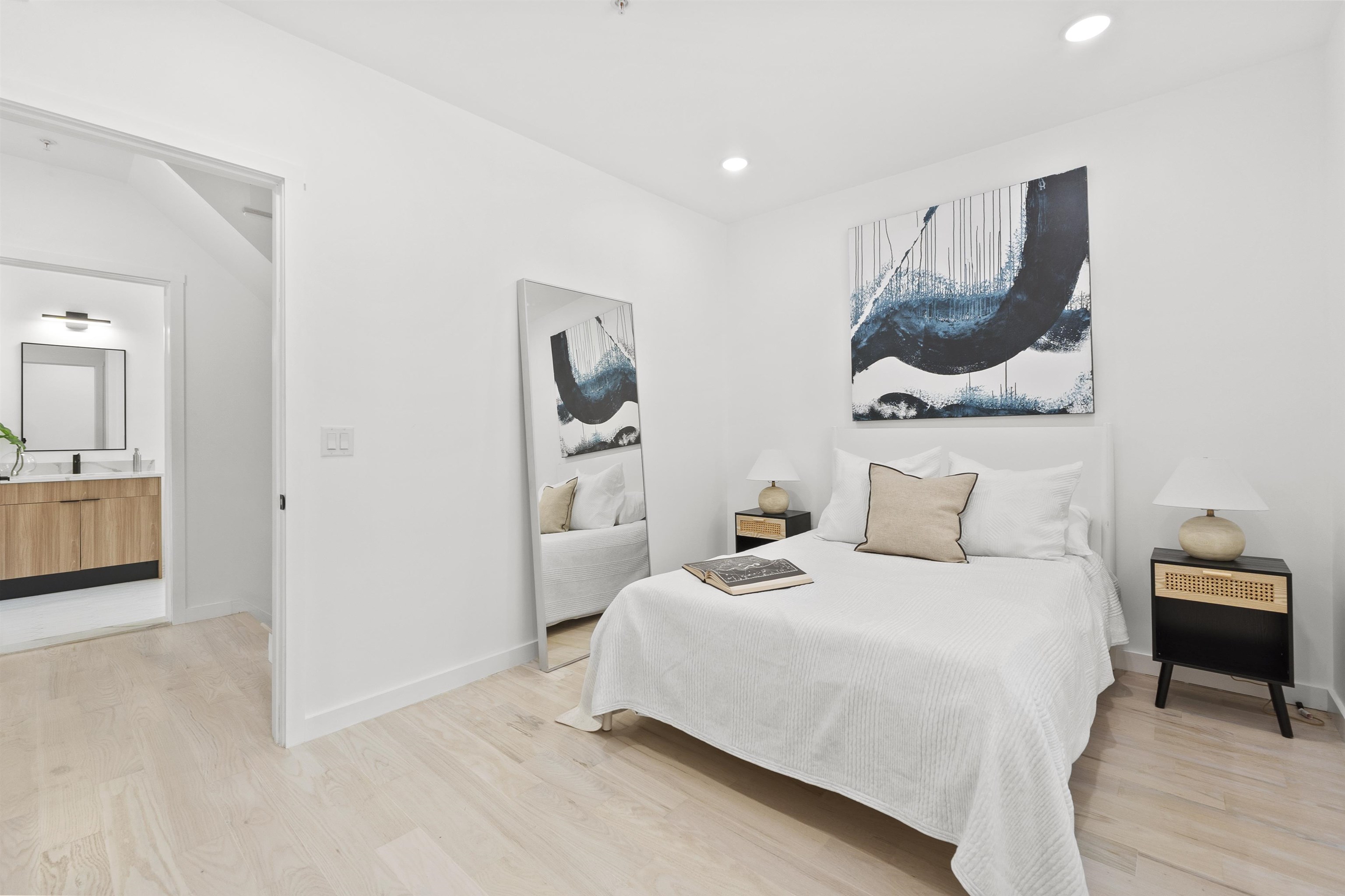 308 4TH ST Unit: Townhouse No. 3