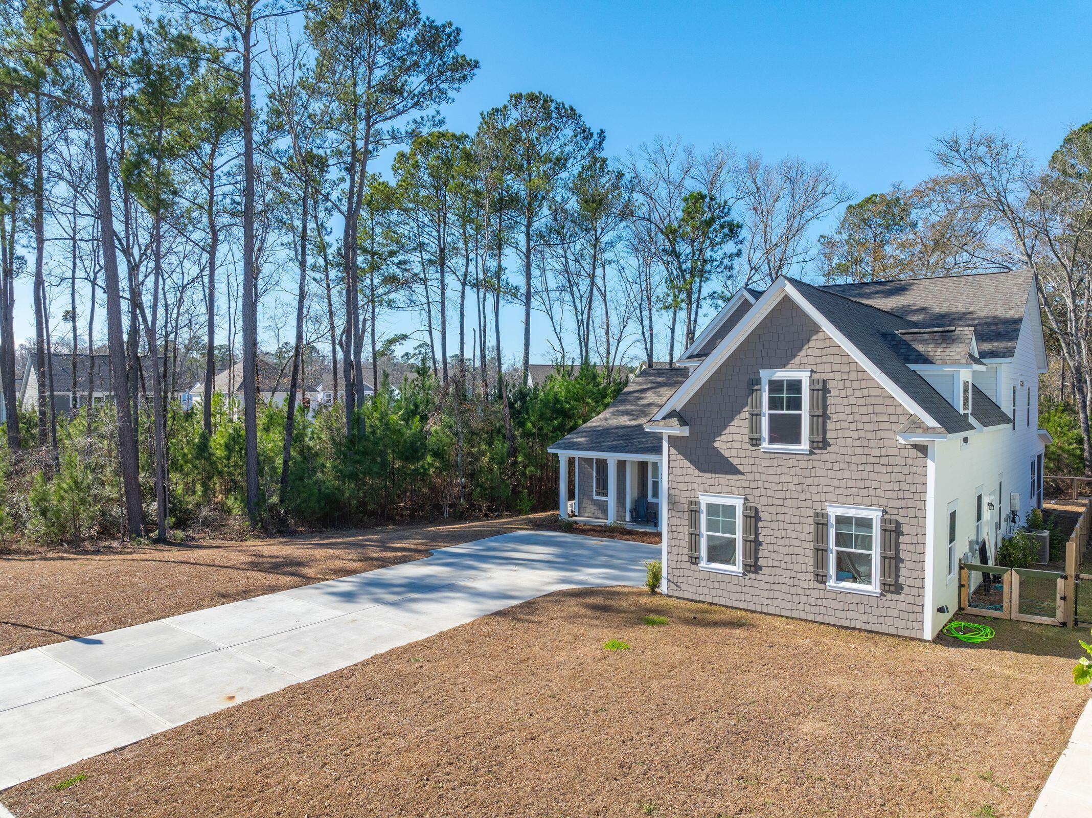 441 Oak View Way