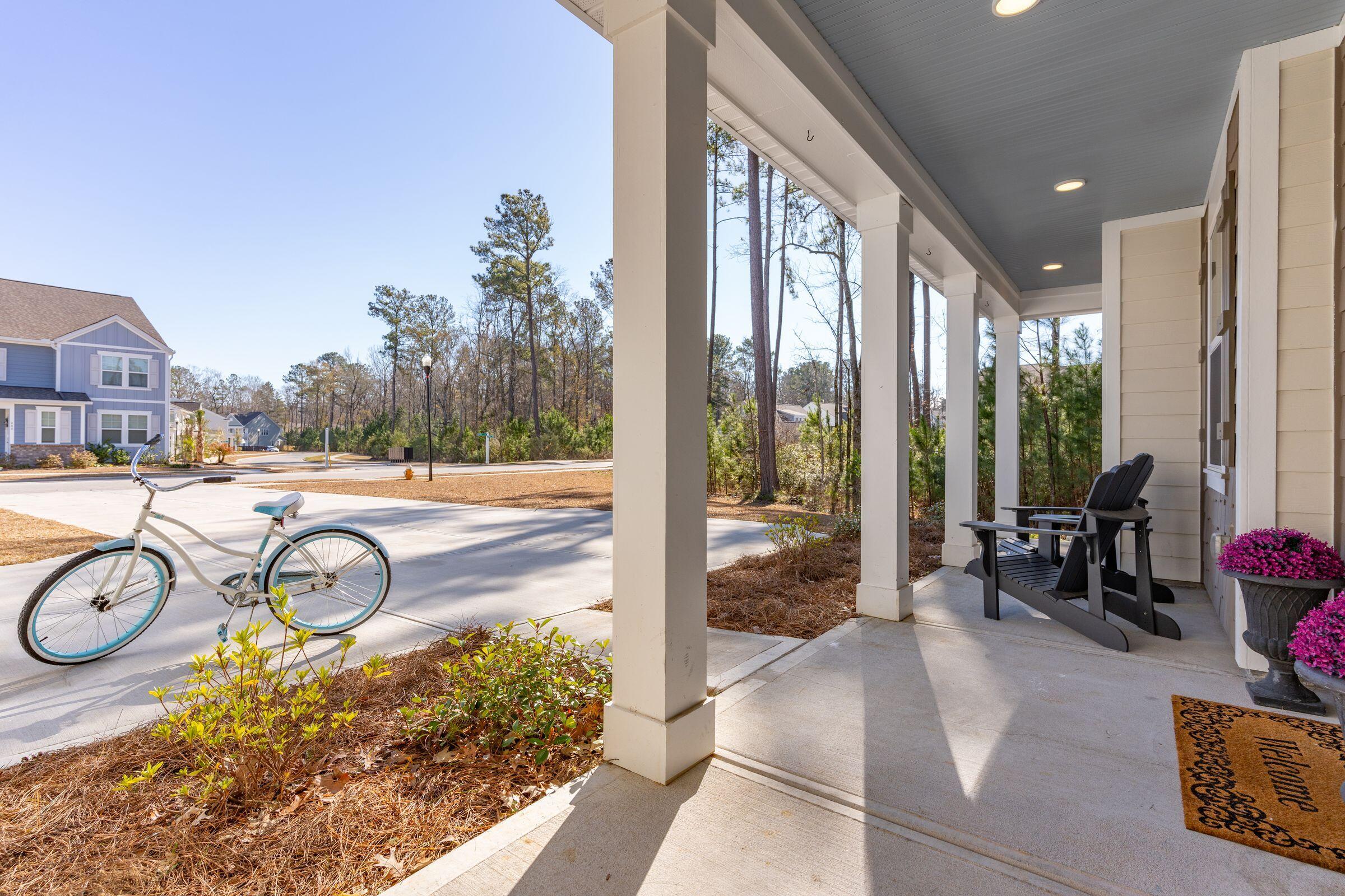 441 Oak View Way
