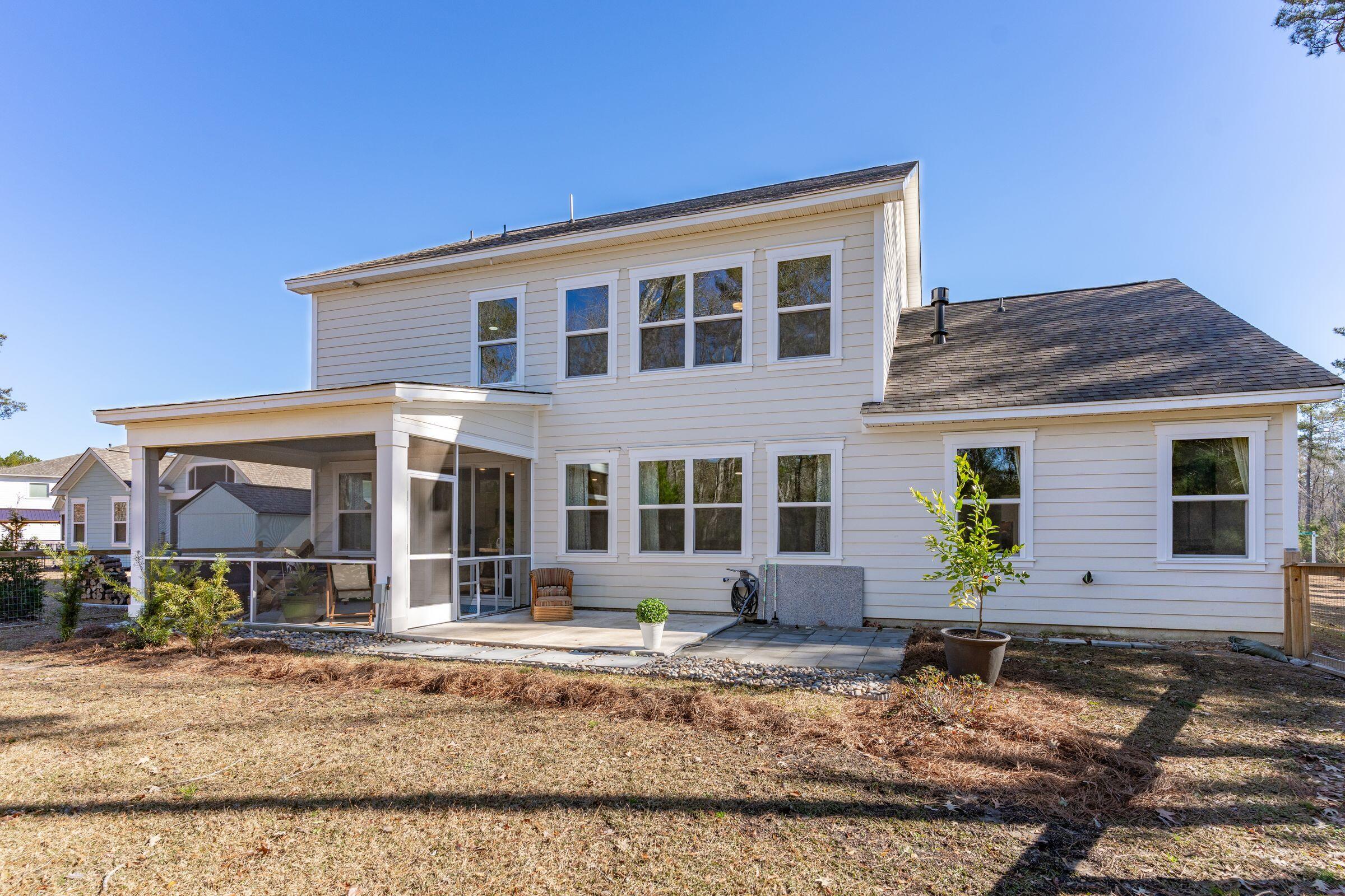 441 Oak View Way