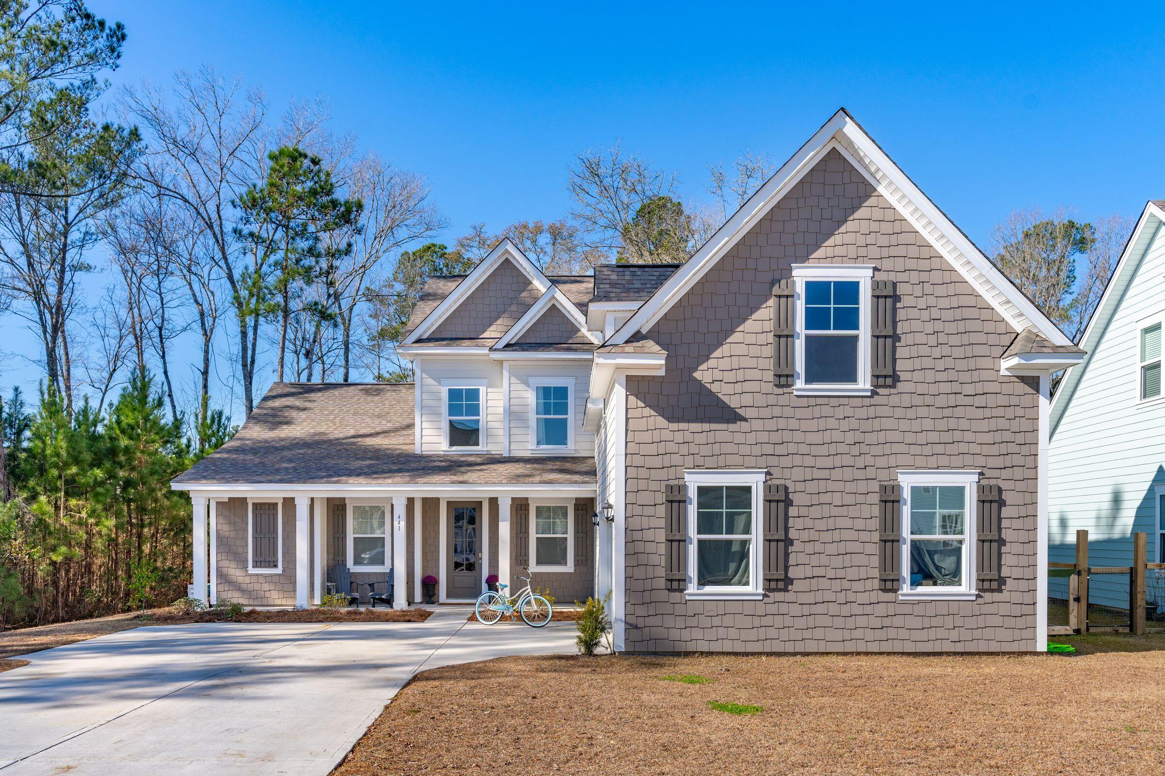 441 Oak View Way