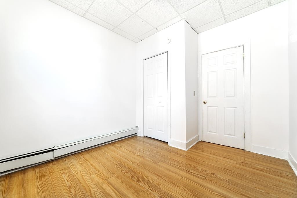42 EAST 18TH ST