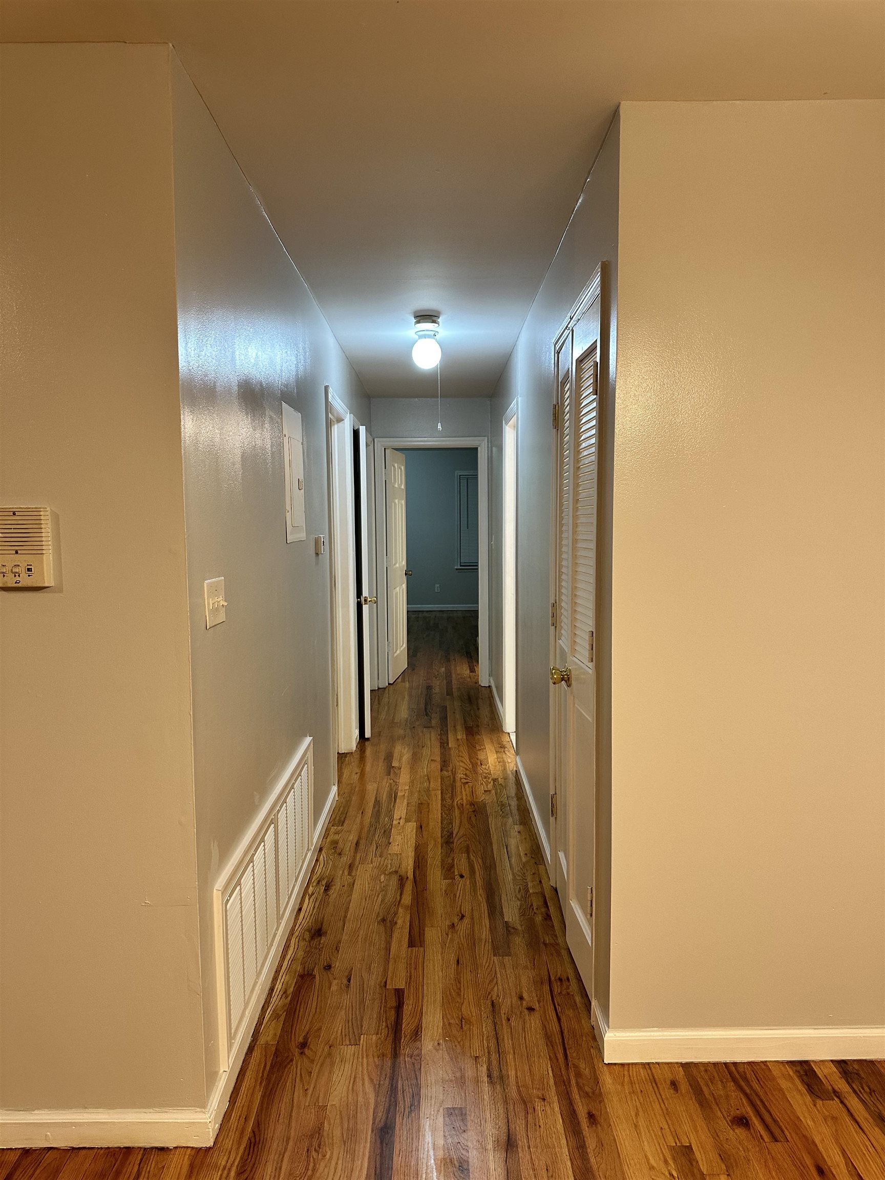 31 LOGAN AVE Unit: 1
