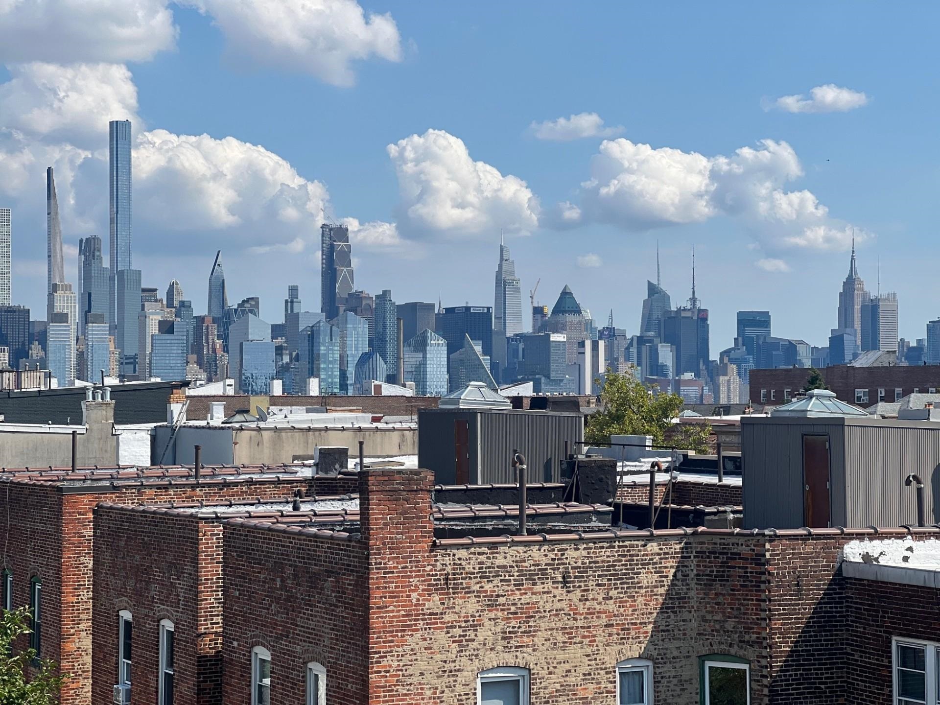 53 64TH ST Unit: 5