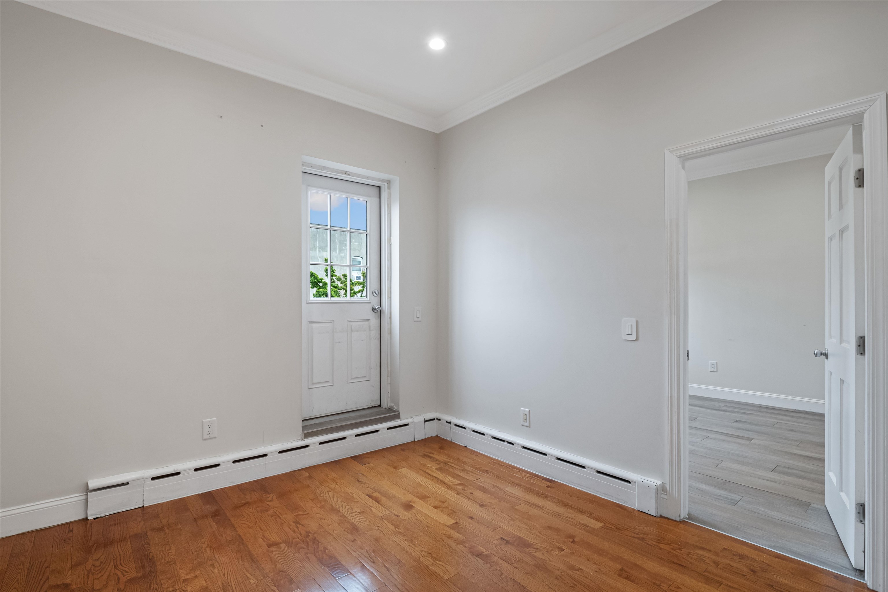 53 64TH ST Unit: 5