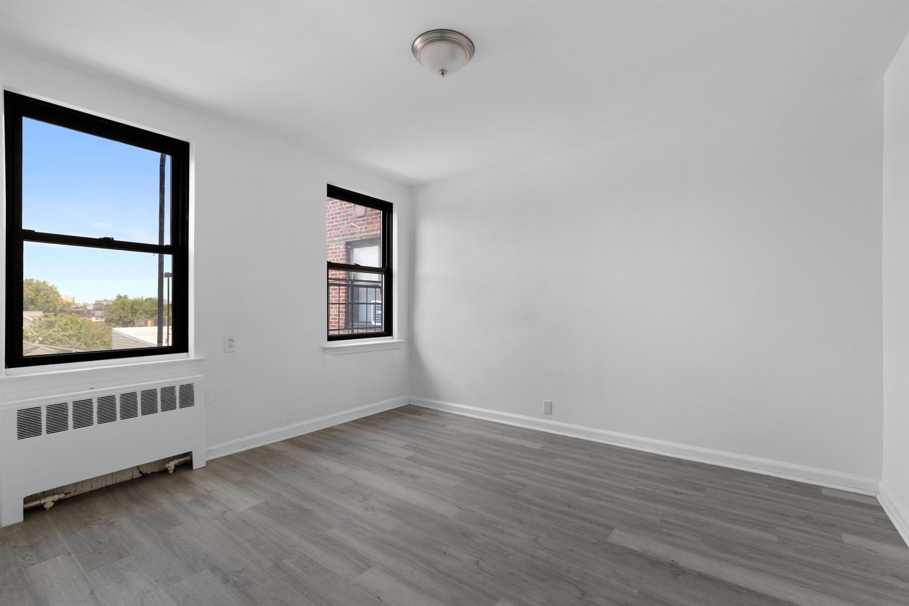 67 WEST 48TH ST Unit: 331