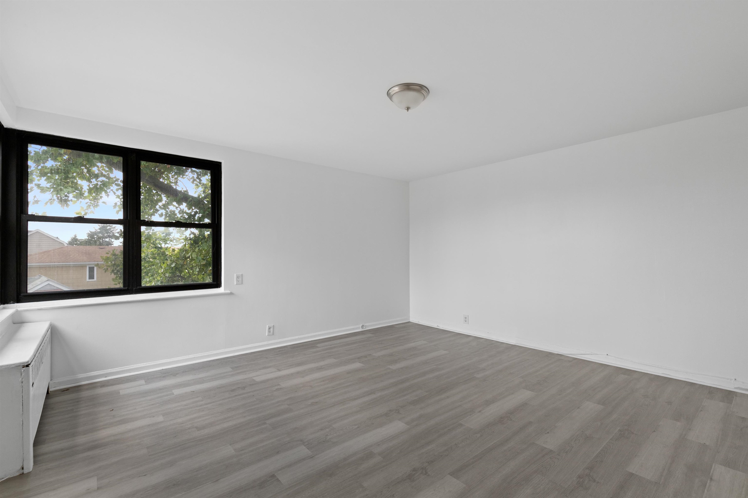 67 WEST 48TH ST Unit: 331