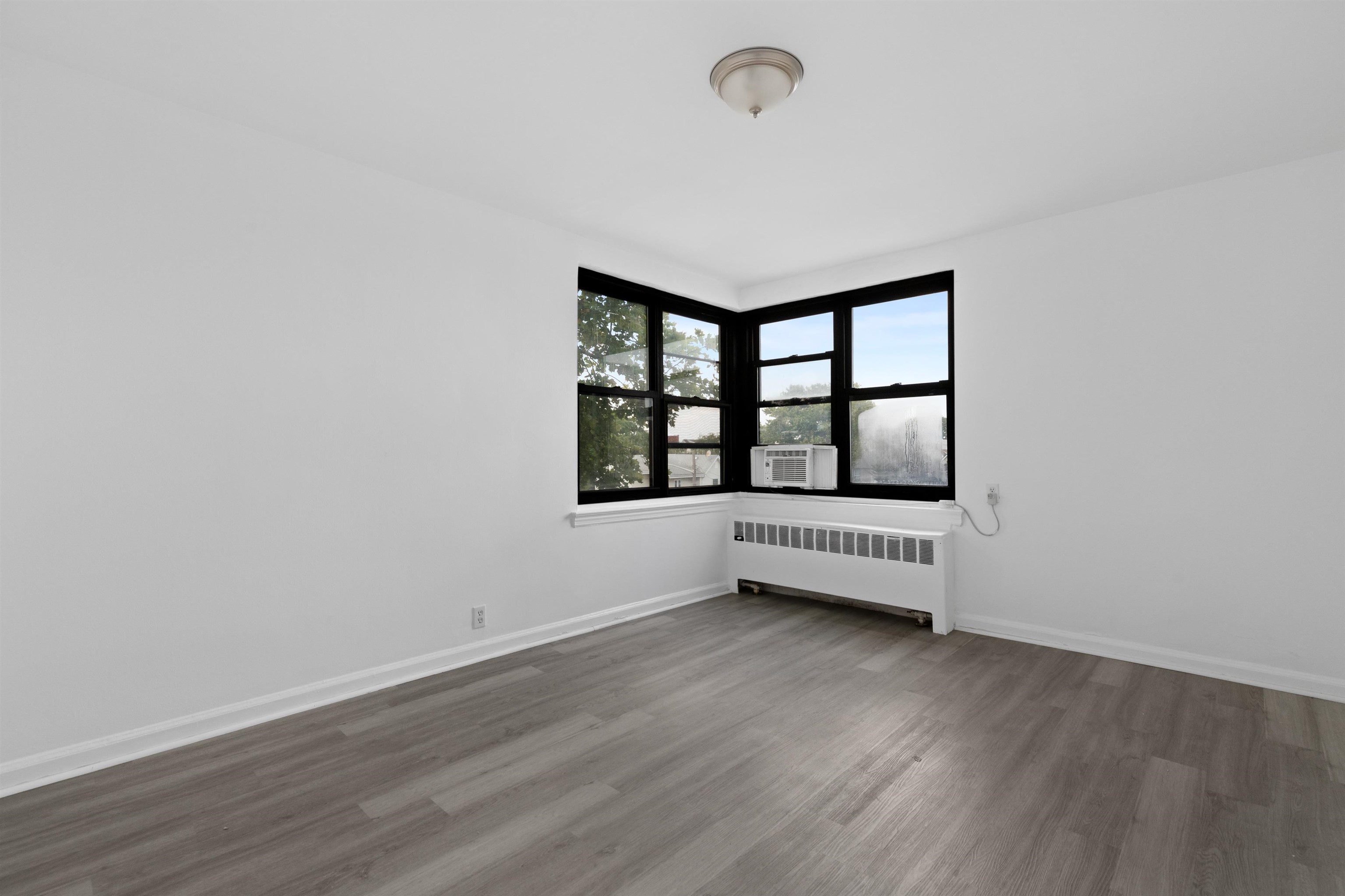 67 WEST 48TH ST Unit: 331