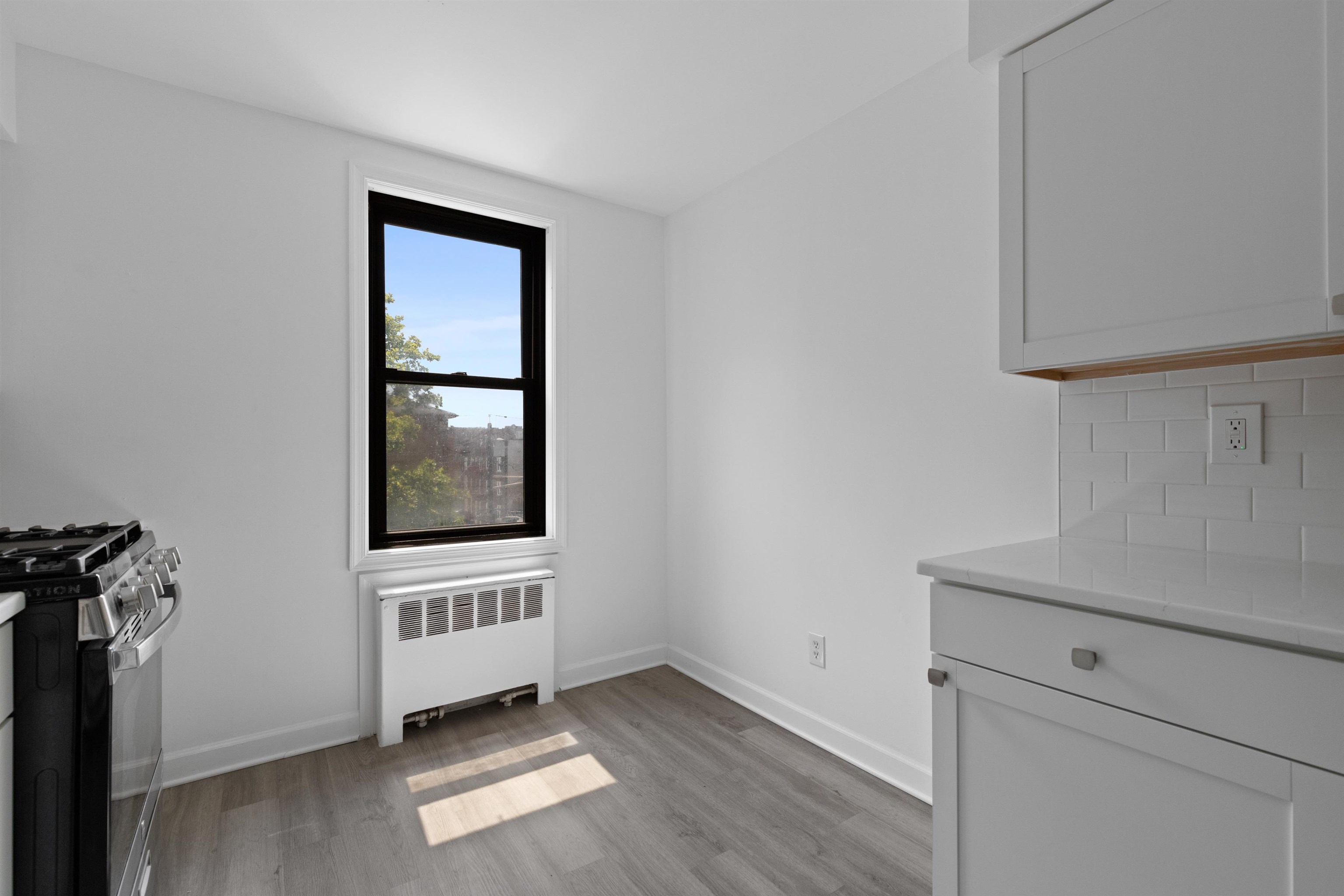67 WEST 48TH ST Unit: 331