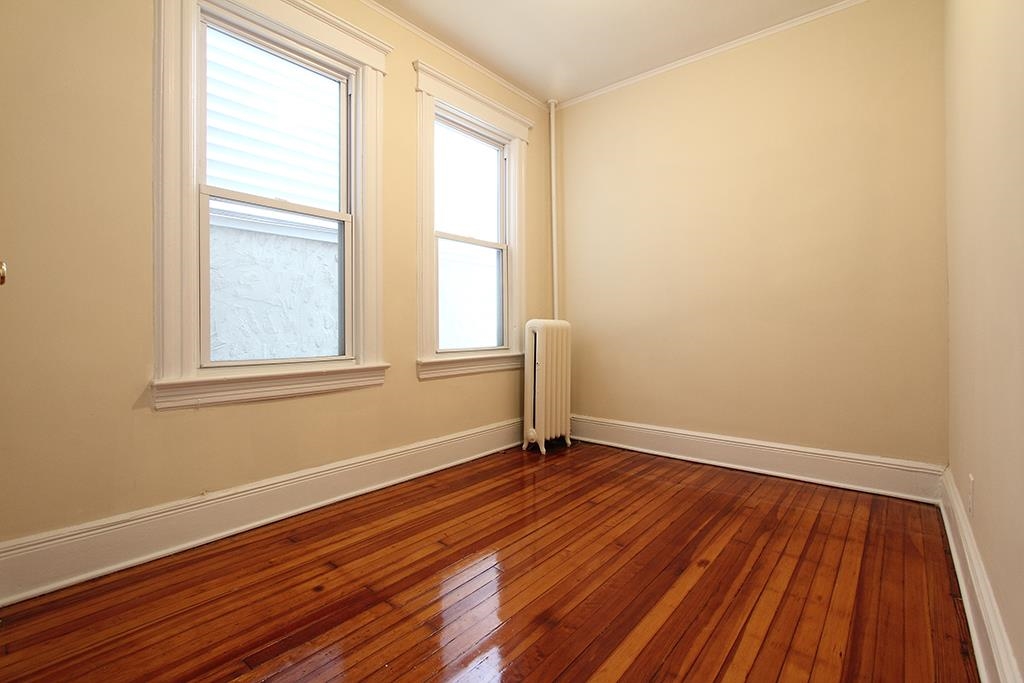 281 VIRGINIA AVE