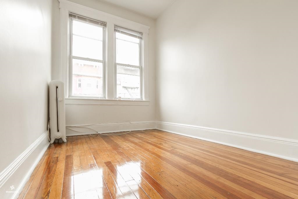 281 VIRGINIA AVE