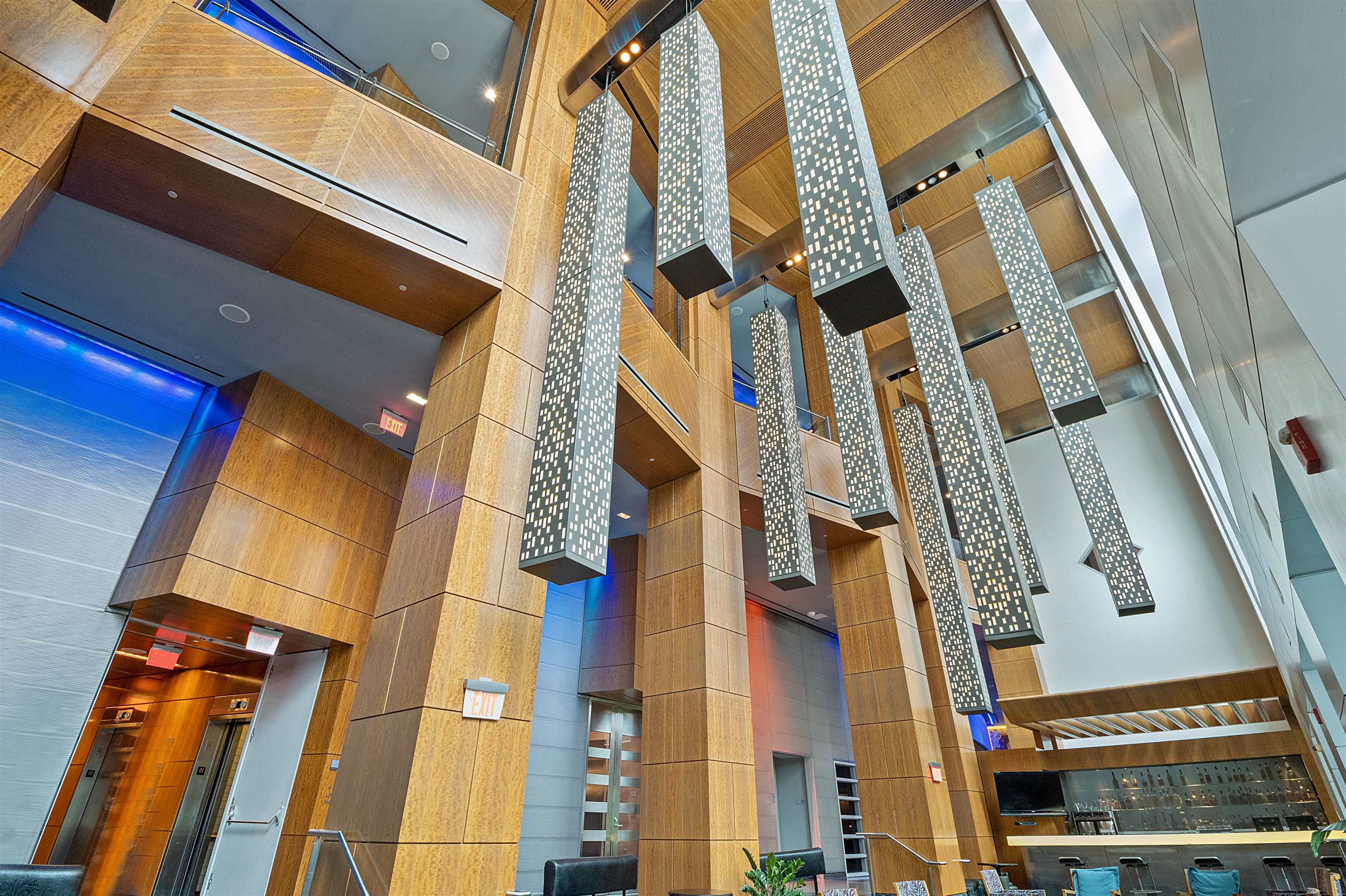 225 RIVER ST Unit: 1806