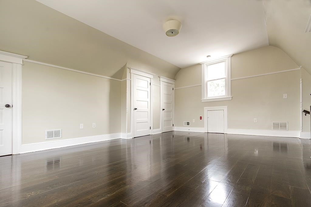 141 GLENWOOD AVE