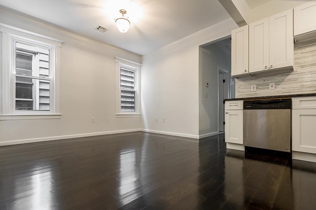 141 GLENWOOD AVE