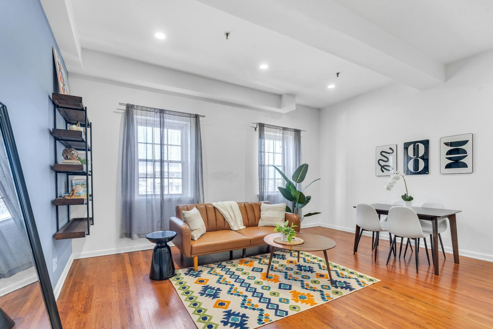 227 CHRISTOPHER COLUMBUS DR Unit: 415 B