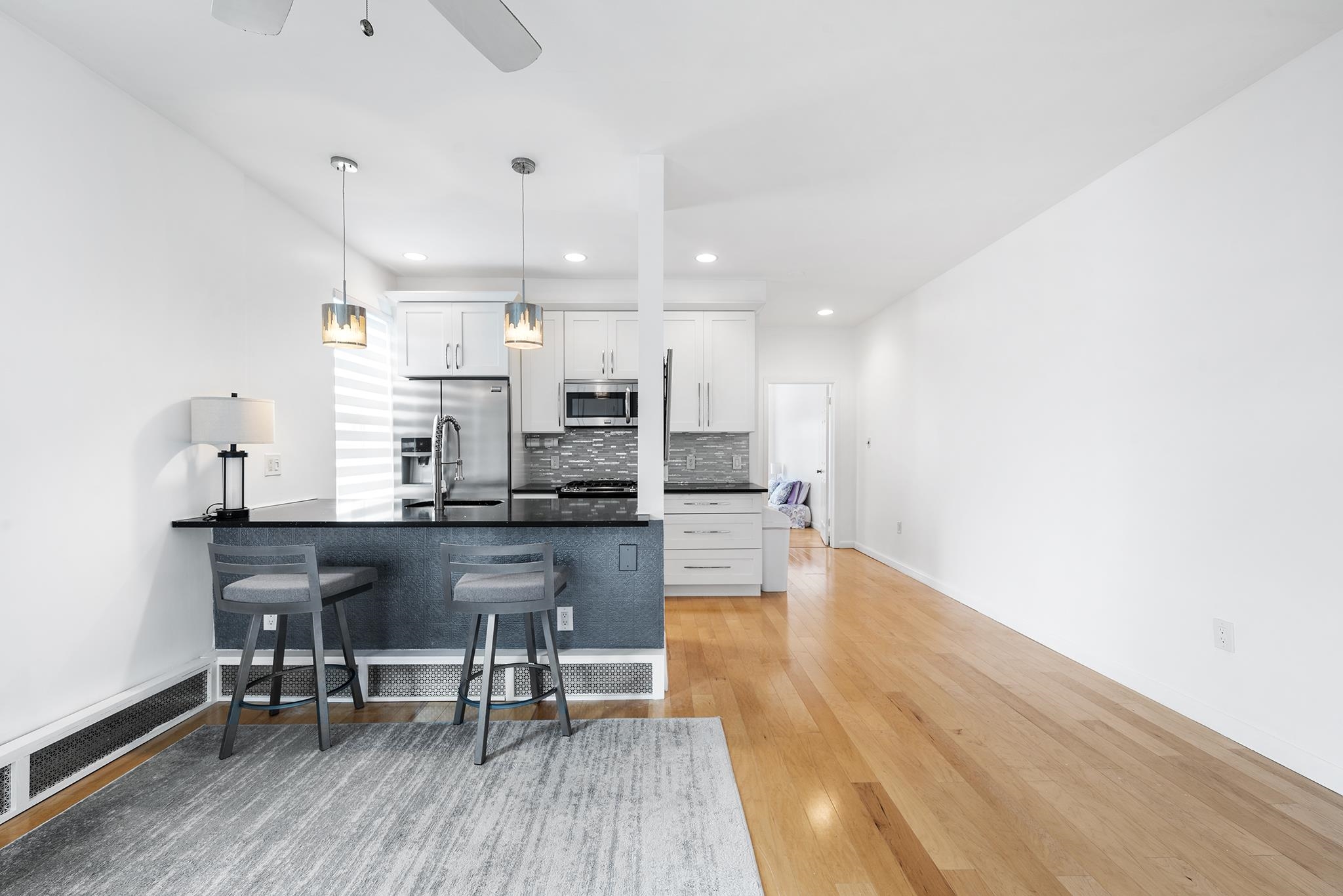 831 CLINTON ST Unit: 15