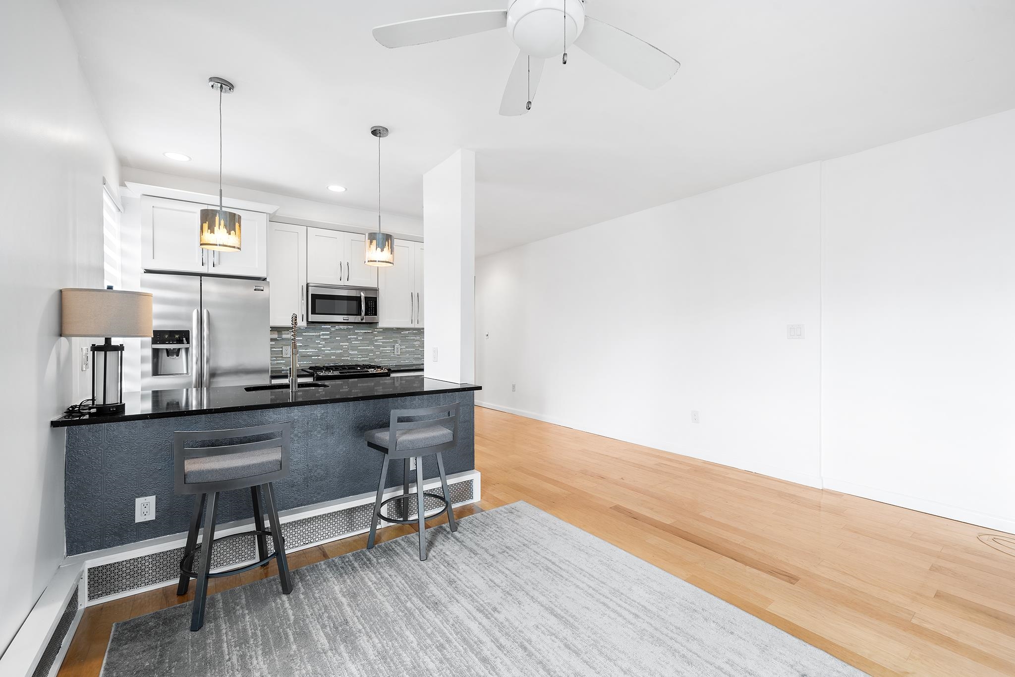 831 CLINTON ST Unit: 15