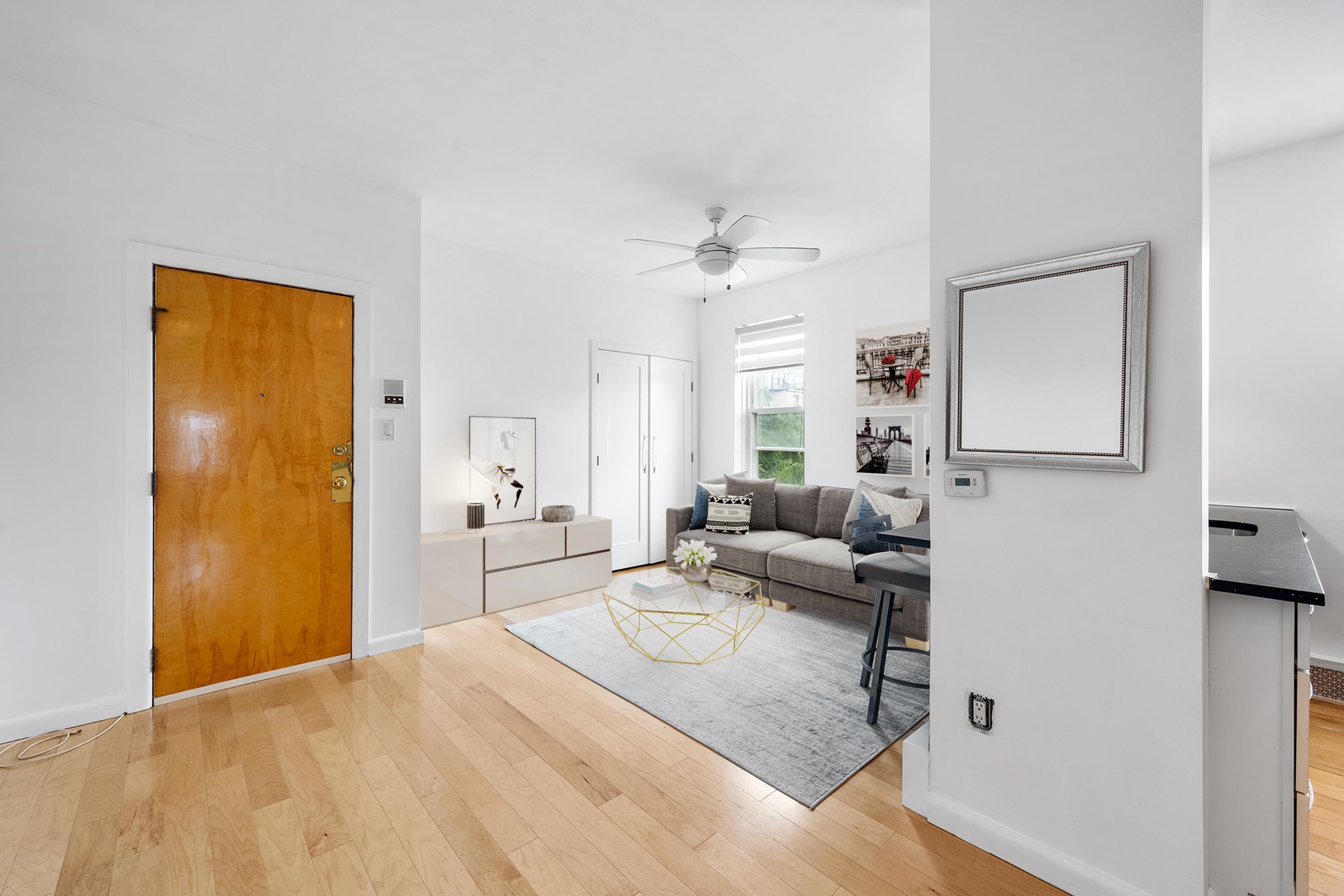 831 CLINTON ST Unit: 15