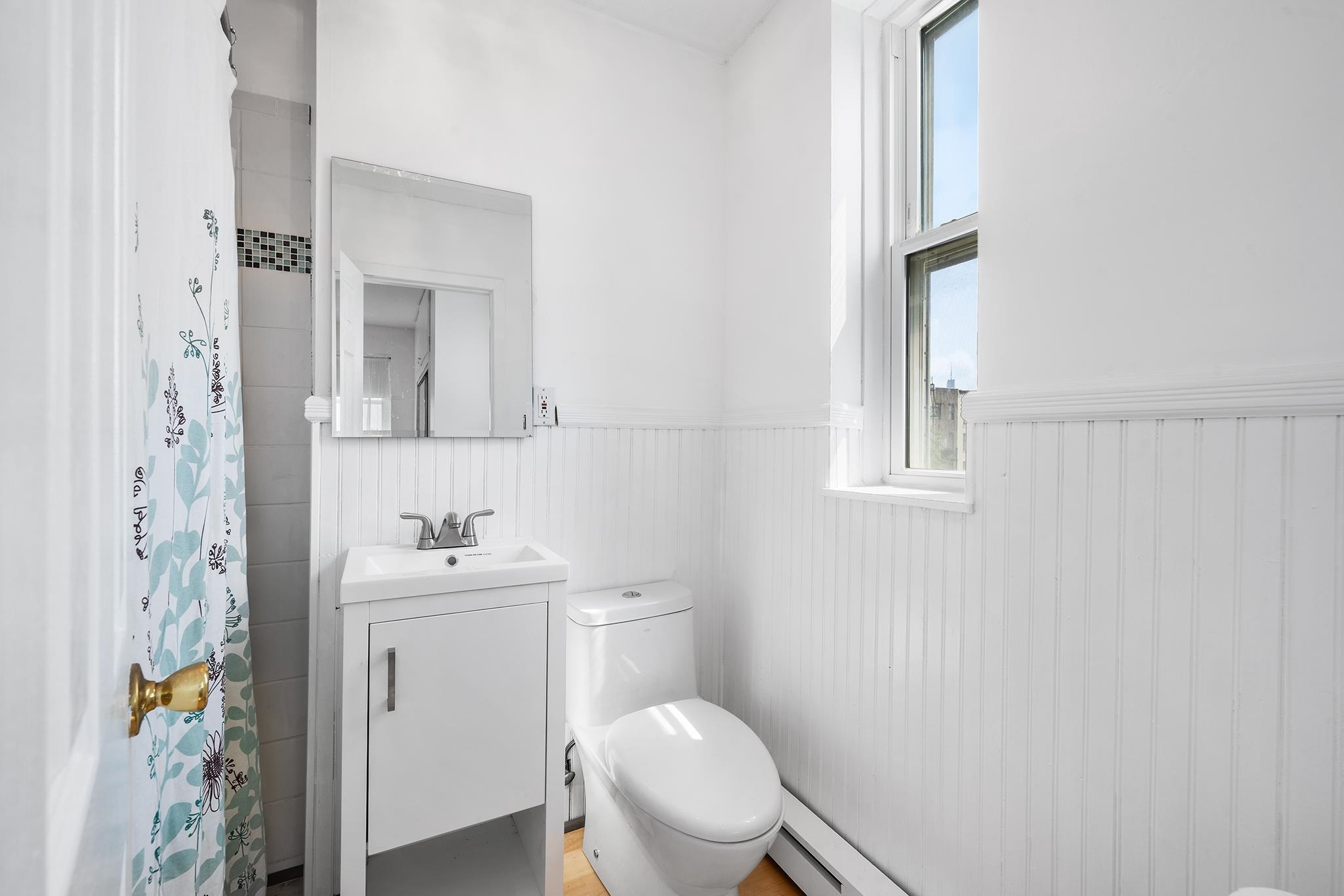 831 CLINTON ST Unit: 15