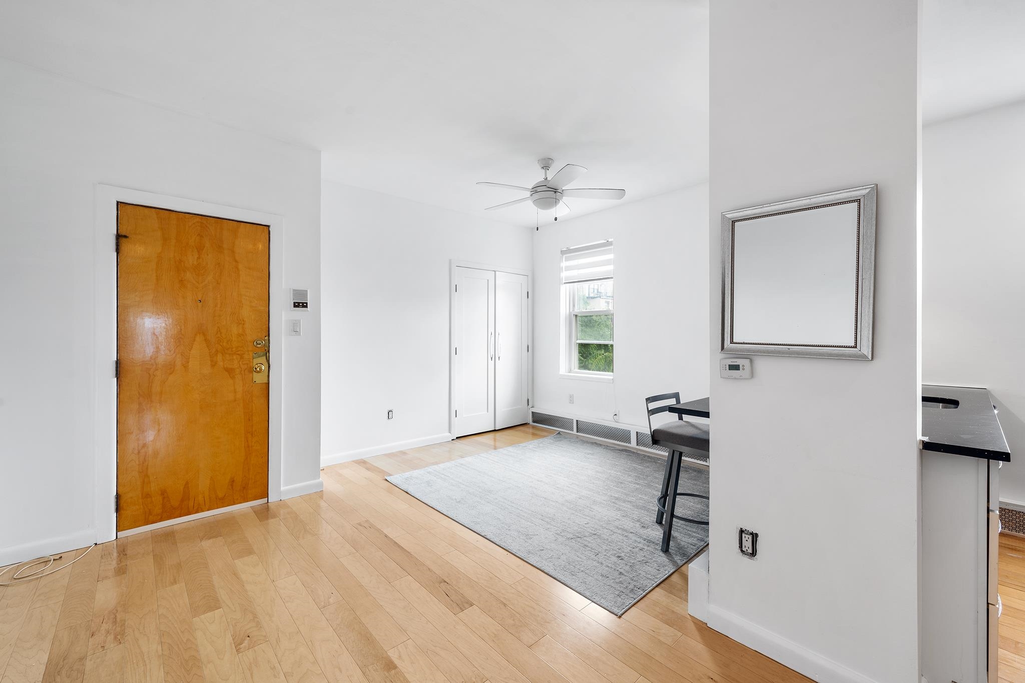 831 CLINTON ST Unit: 15