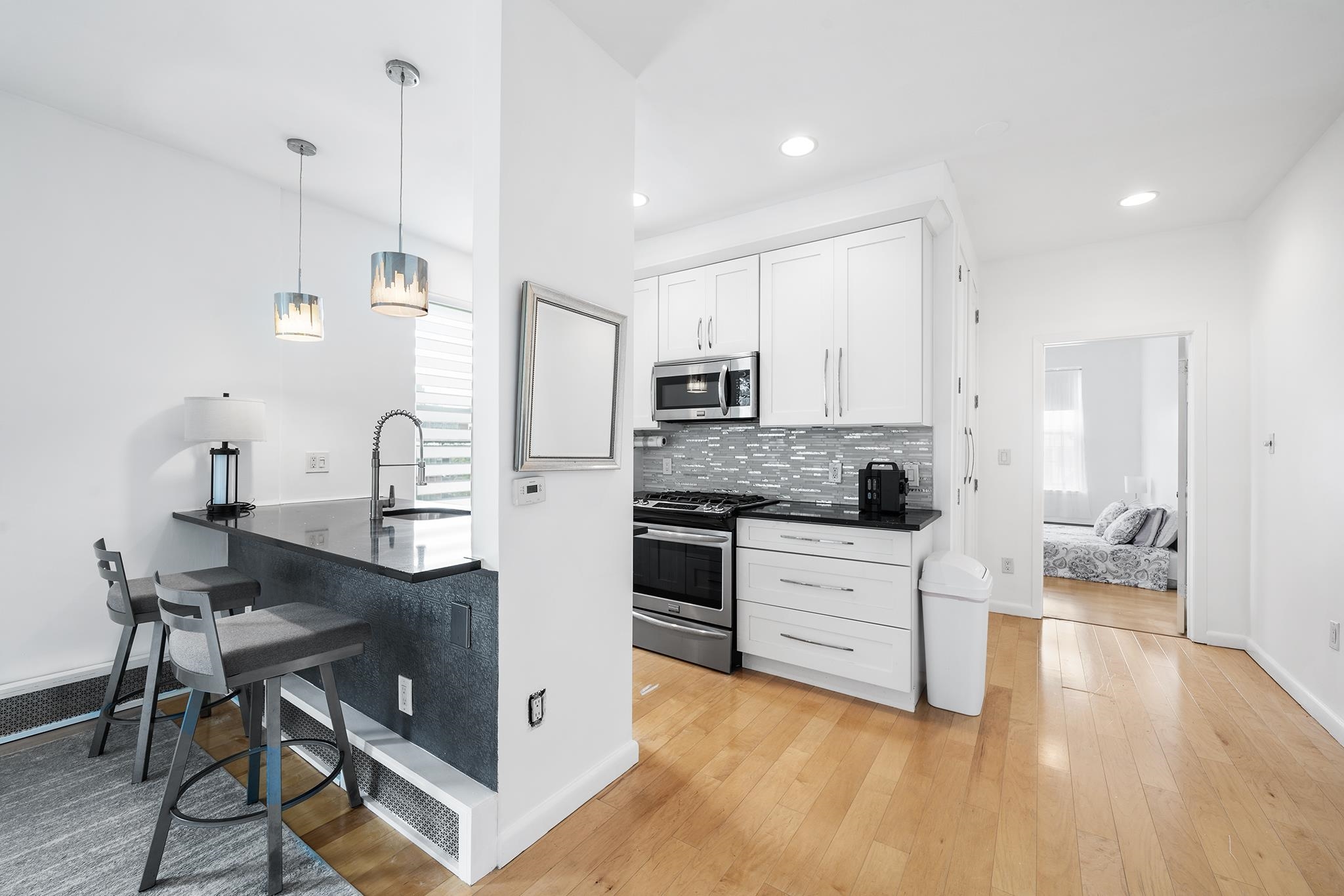 831 CLINTON ST Unit: 15