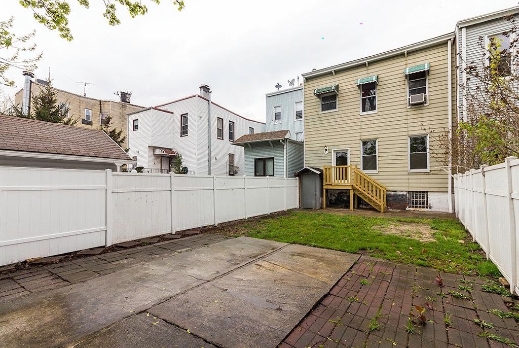 229 BOWERS ST
