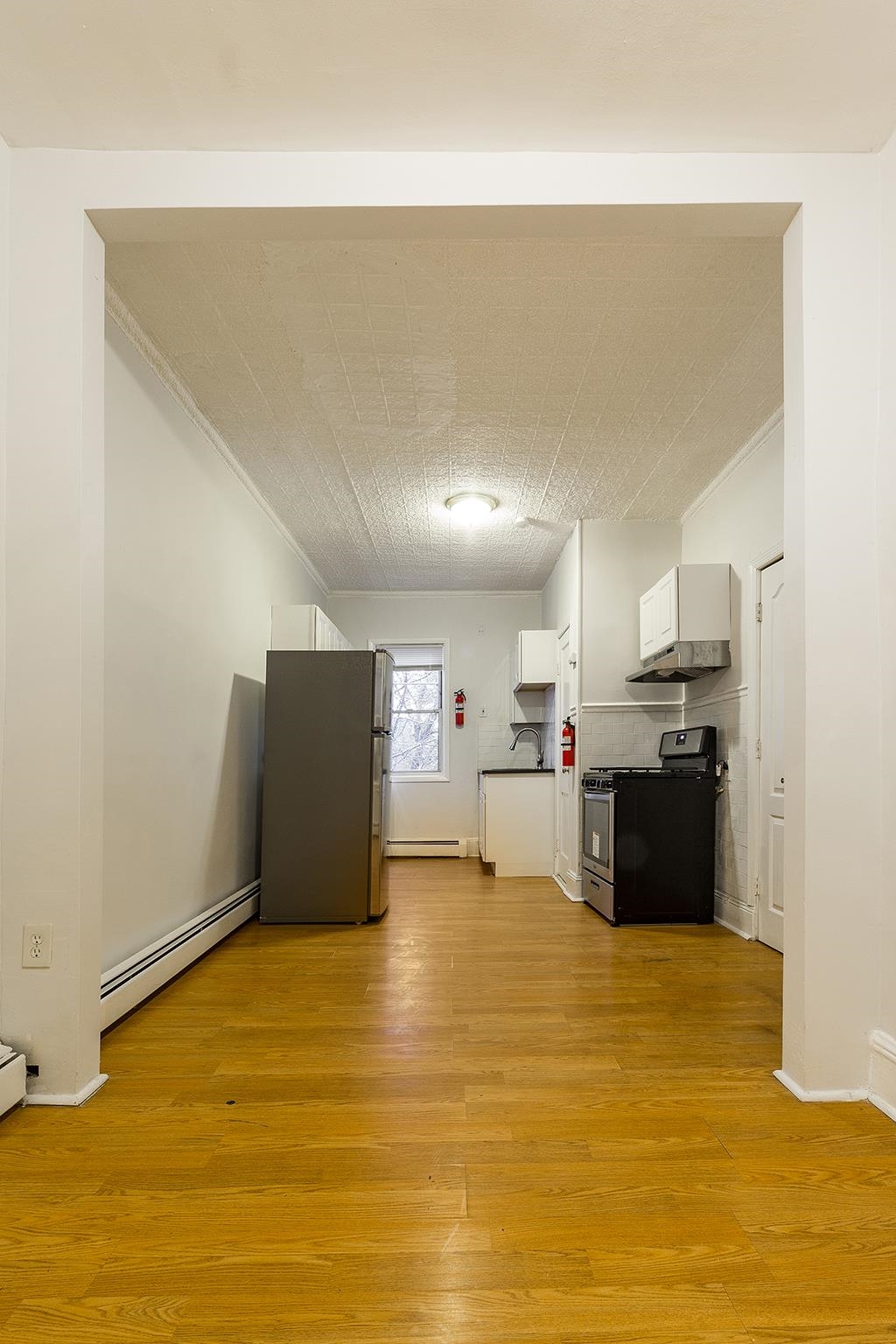 29 CLARK AVE