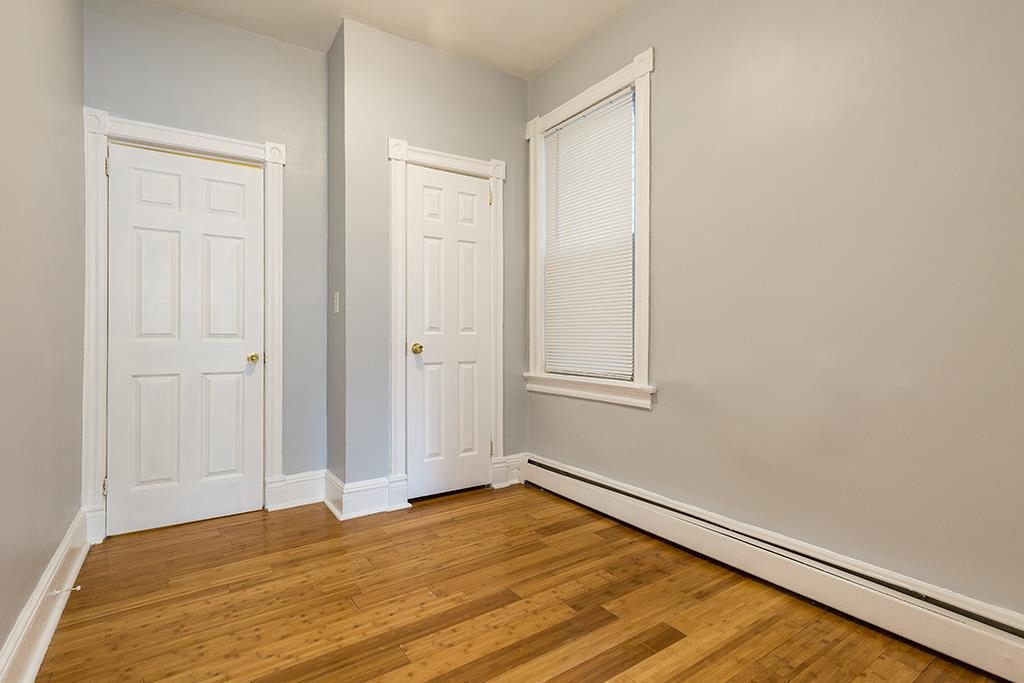 29 CLARK AVE