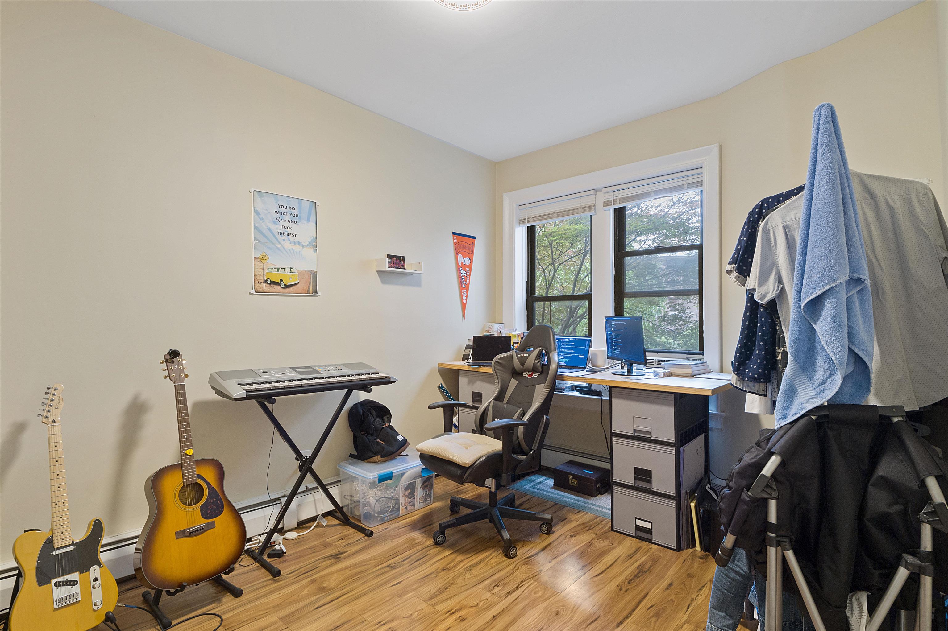 247 MONTGOMERY ST Unit: 4A