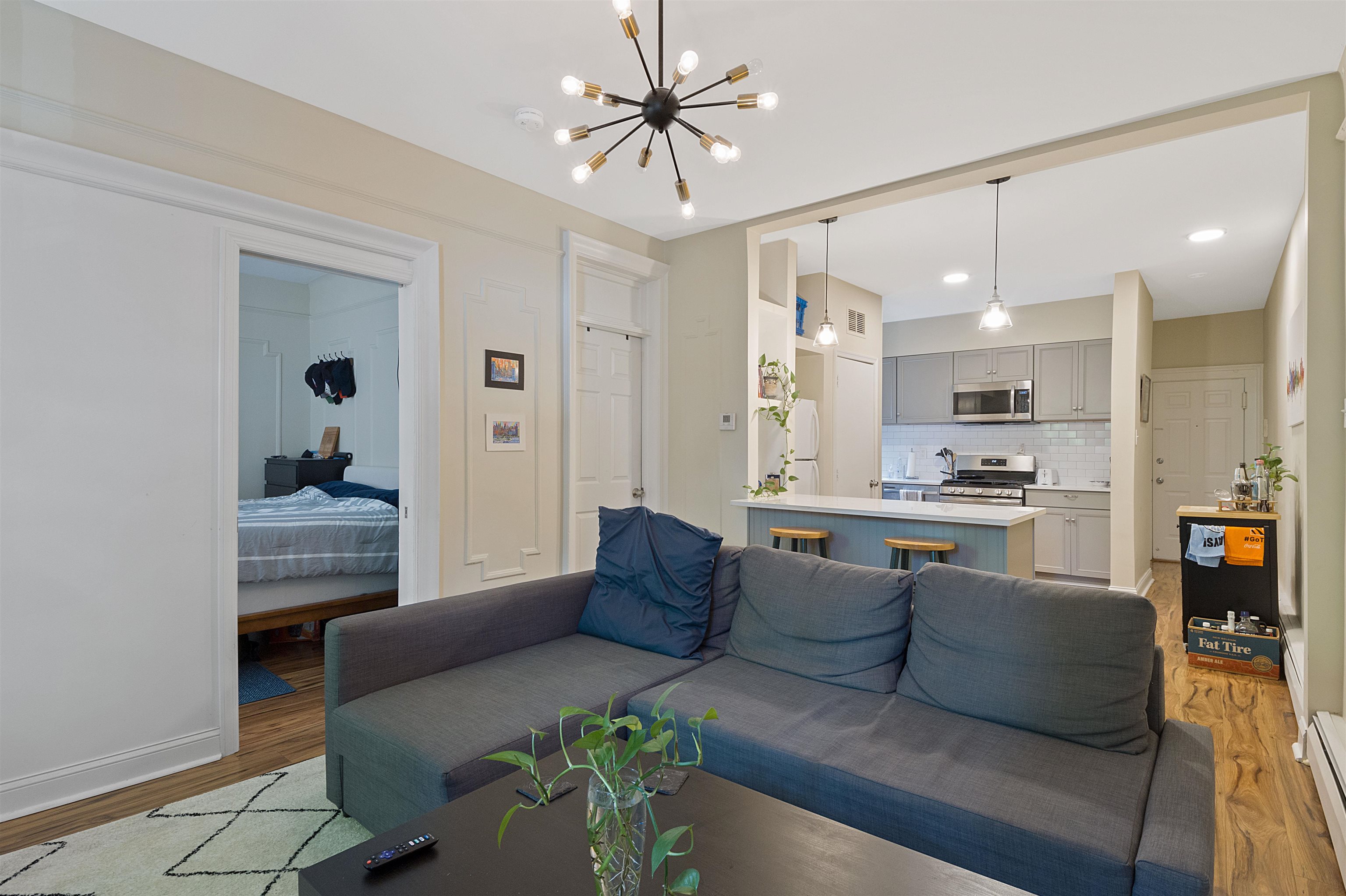 247 MONTGOMERY ST Unit: 4A