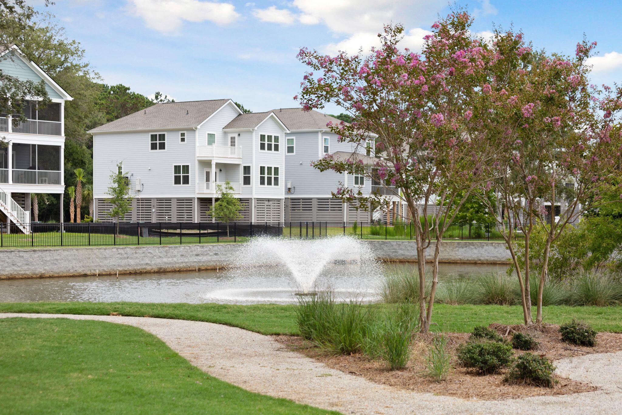 1653 Farmers Way # 419