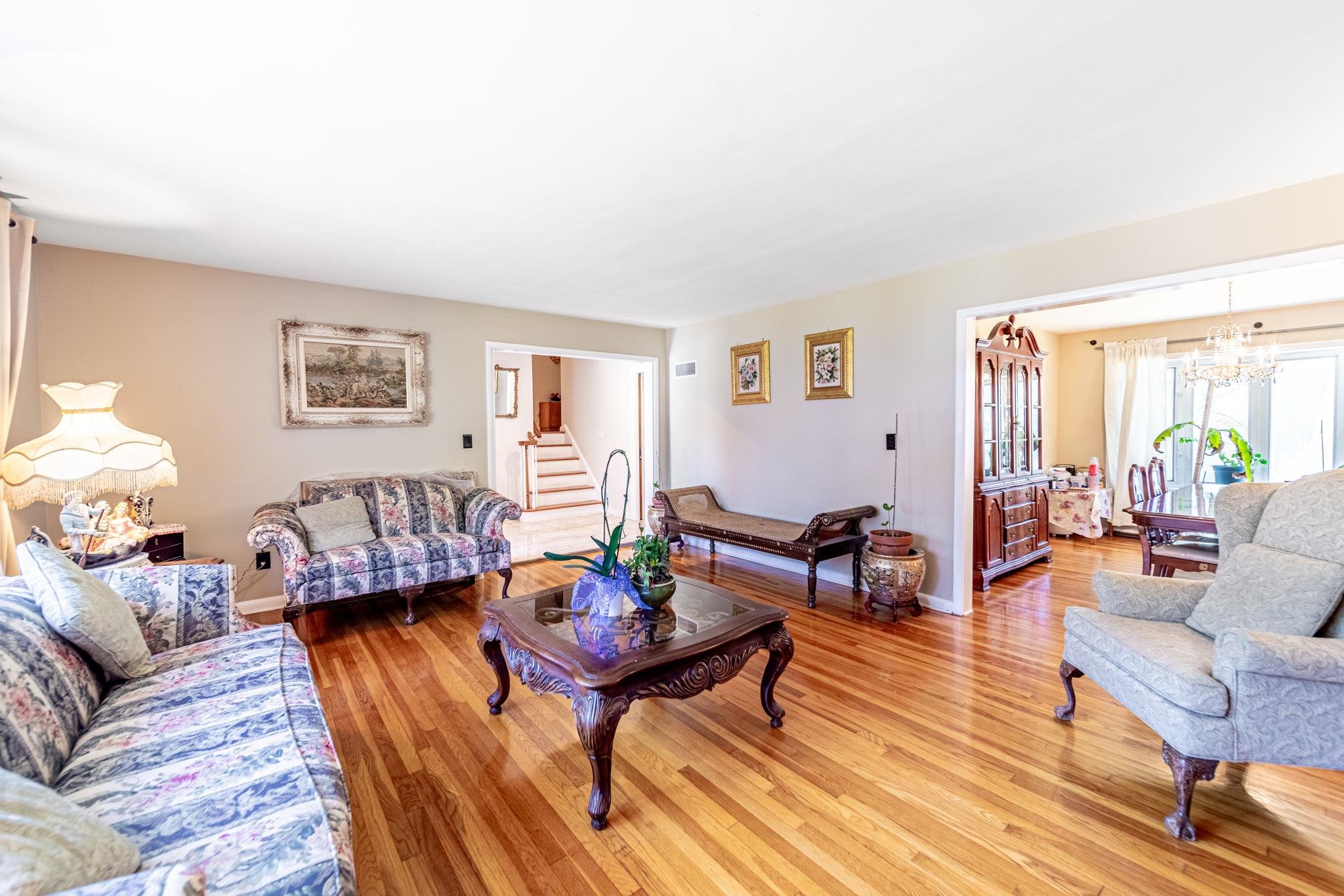 18 GOULD TERRACE