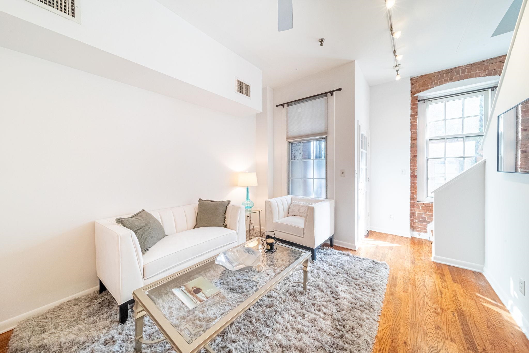 158 WAYNE ST Unit: 107A