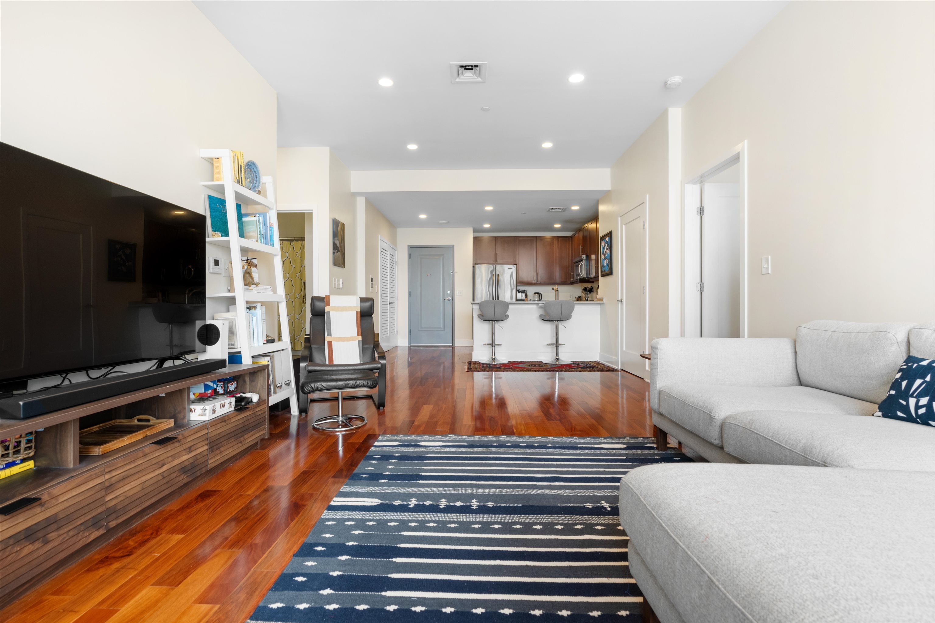 201 LUIS M MARIN BLVD Unit: 1307