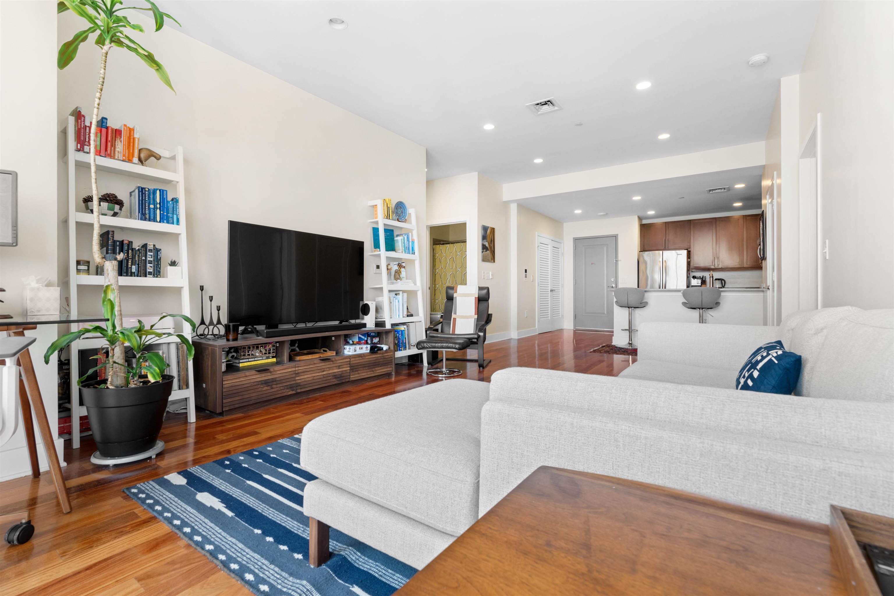 201 LUIS M MARIN BLVD Unit: 1307