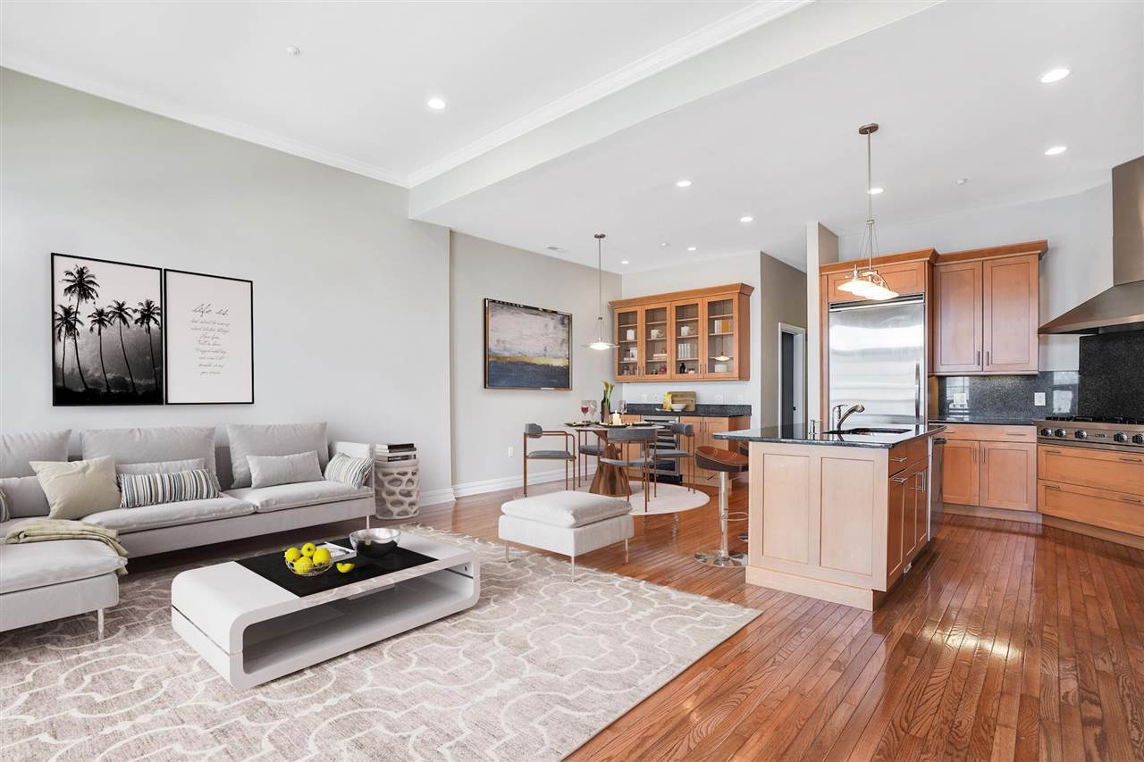 13 REGENCY PL