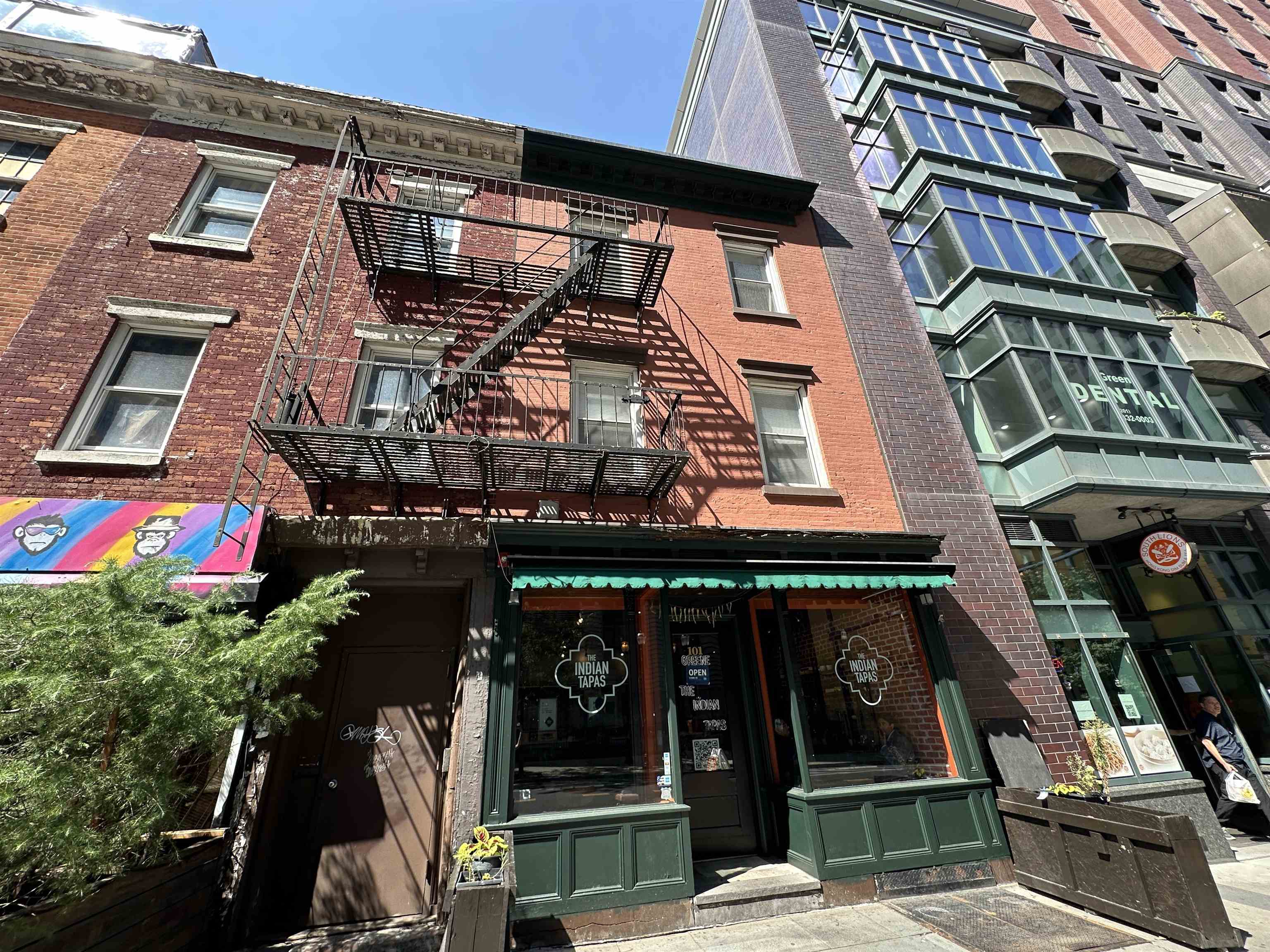 101 GREENE ST Unit: 3