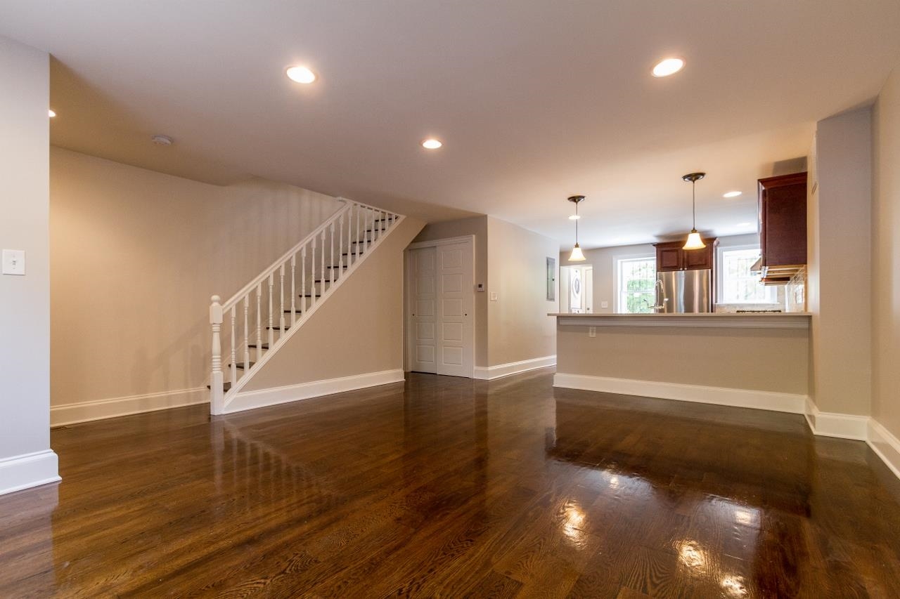 139 BRIGHT ST