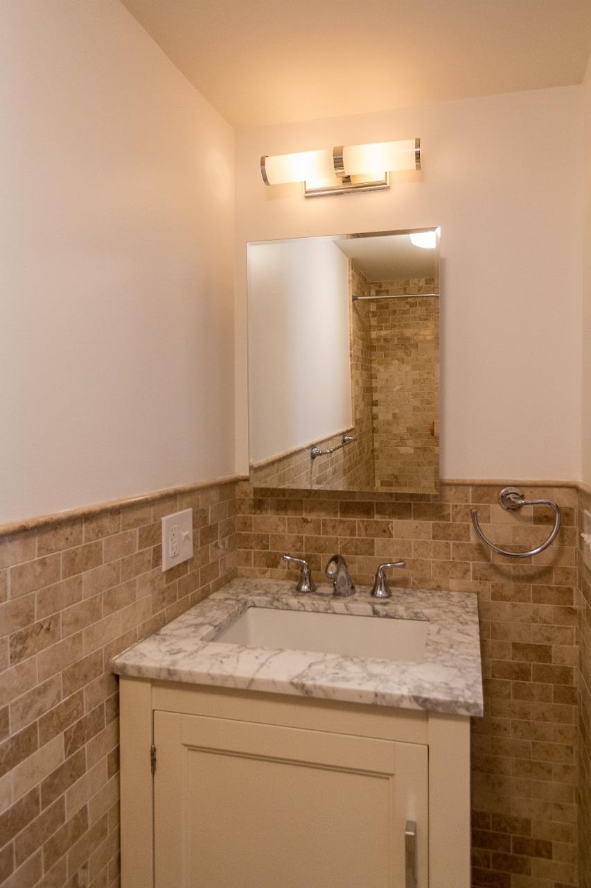 139 BRIGHT ST