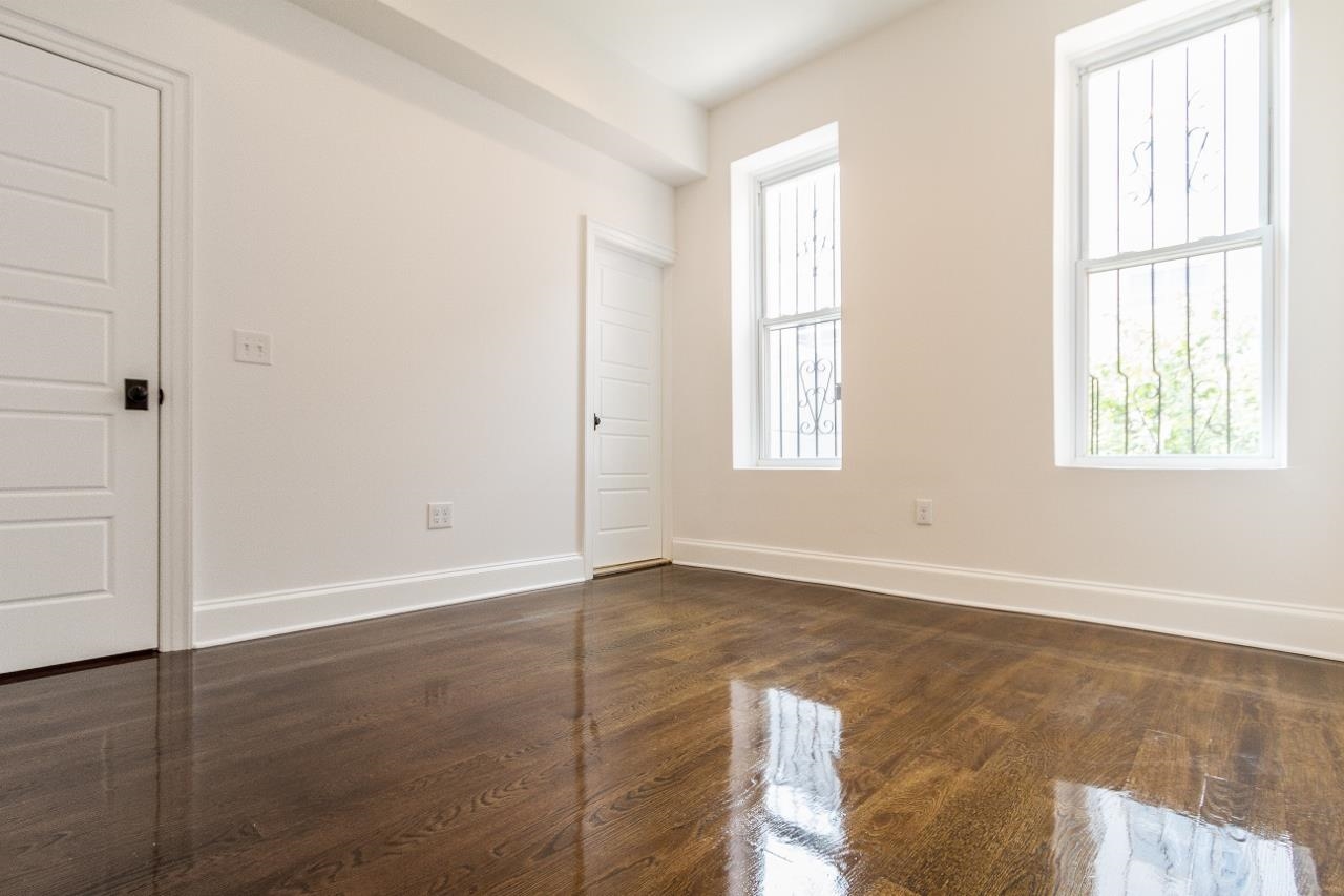 139 BRIGHT ST