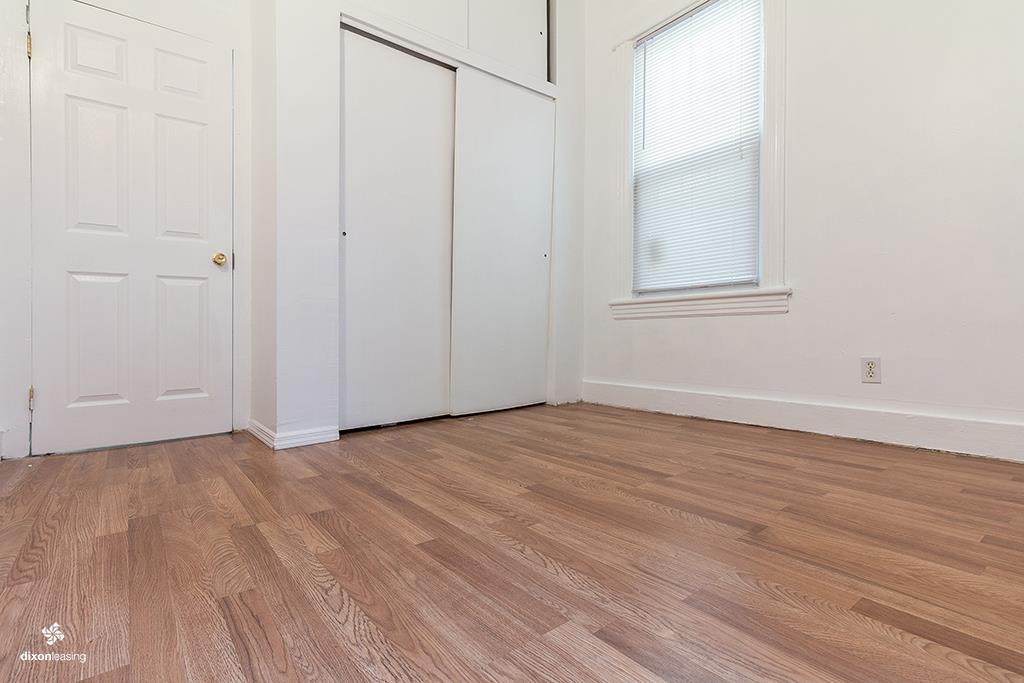 80 WARNER AVE