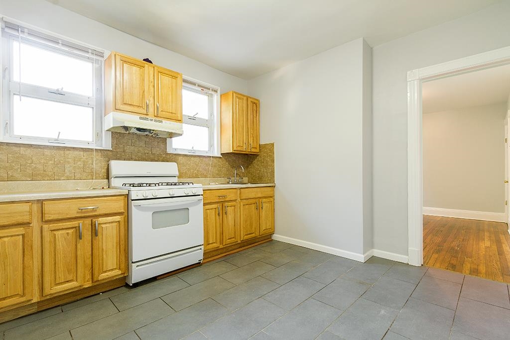 43 WEST 26TH ST