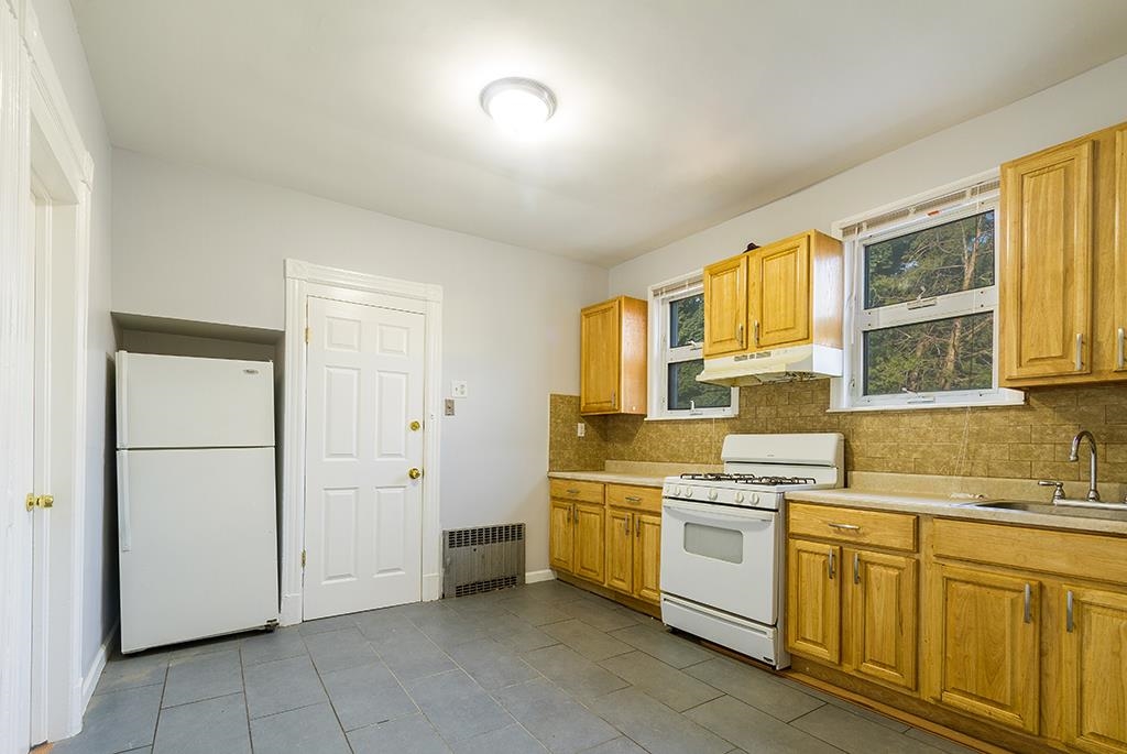 43 WEST 26TH ST