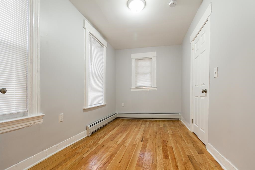 126 WEST 16TH ST