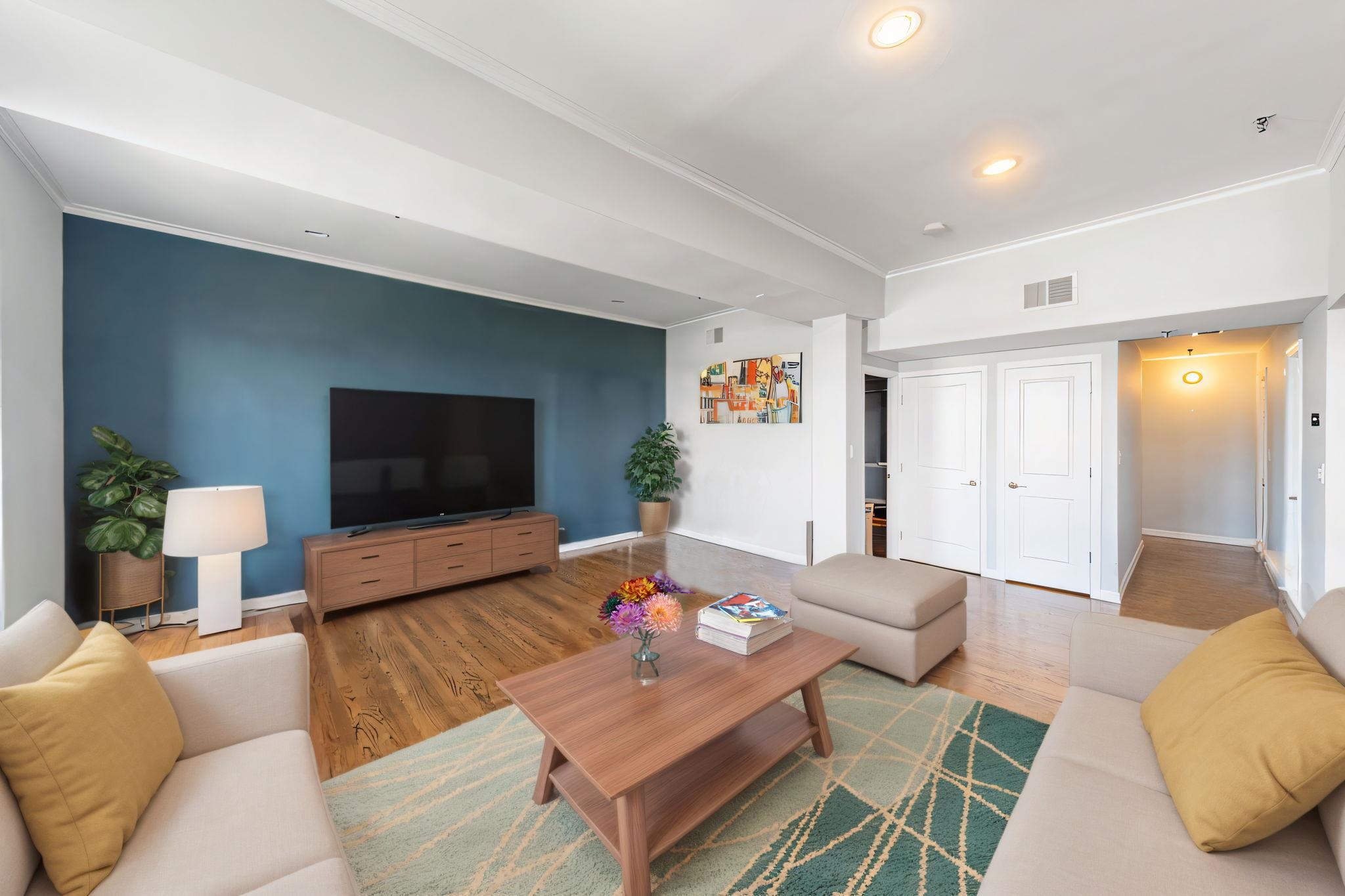357 VARICK ST Unit: 523B